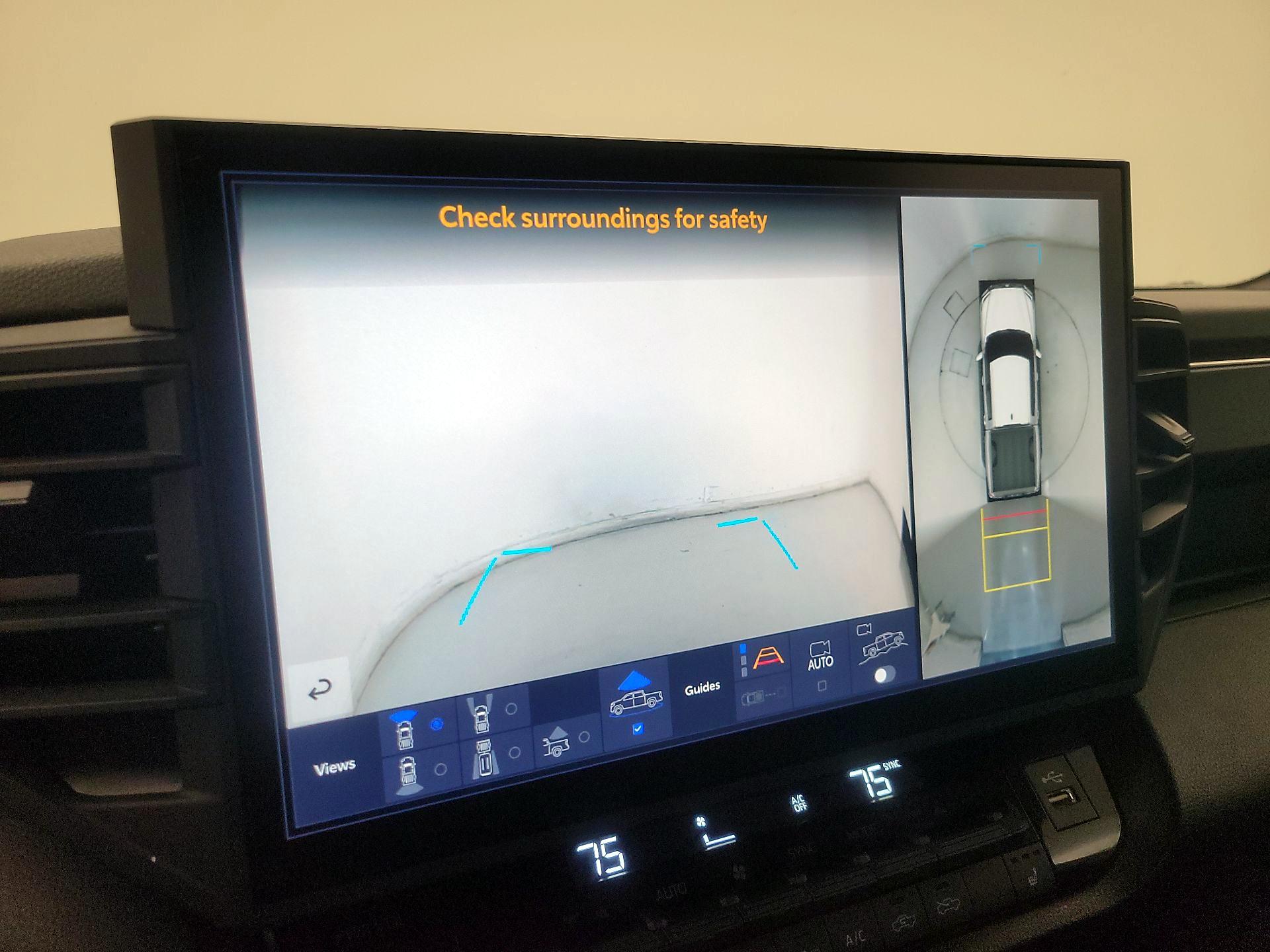 Thumbnail: 2025 Toyota Tundra - 14