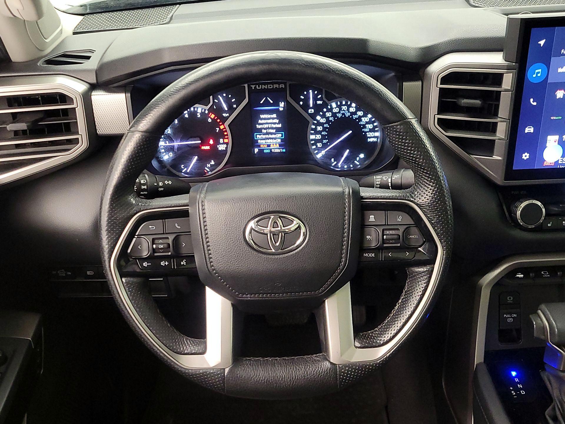 Thumbnail: 2022 Toyota Tundra - 10