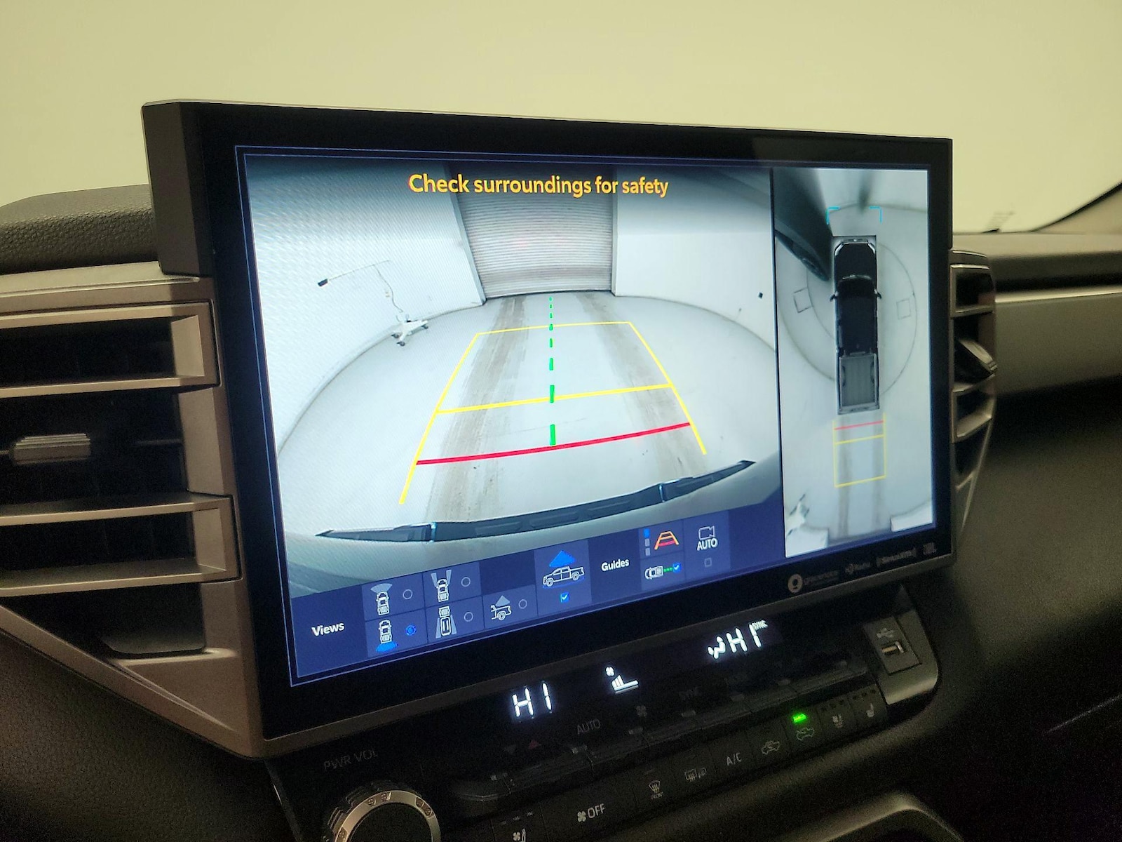 2022 Toyota Tundra Limited - Photo 15