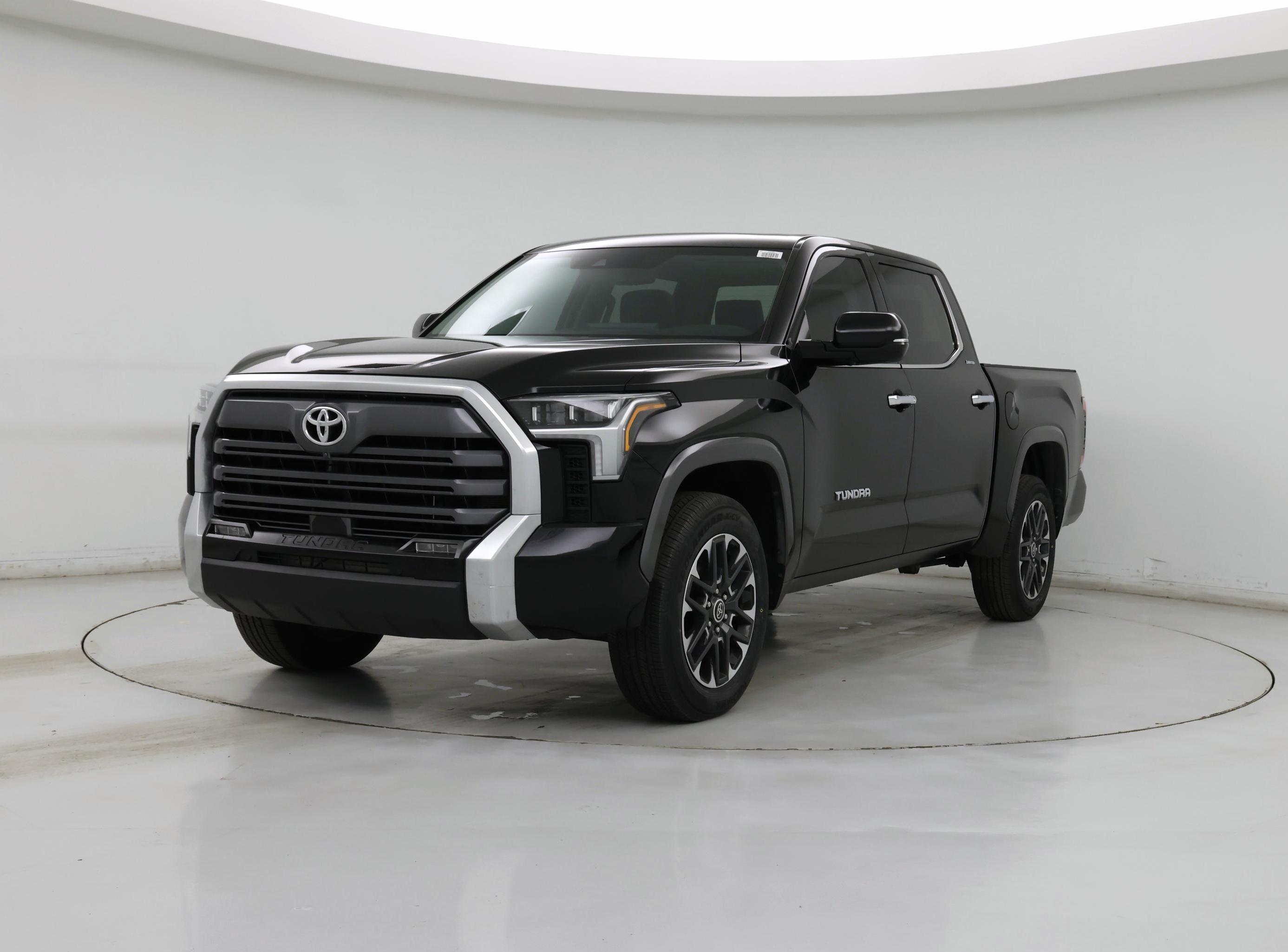 Thumbnail: 2022 Toyota Tundra - 4