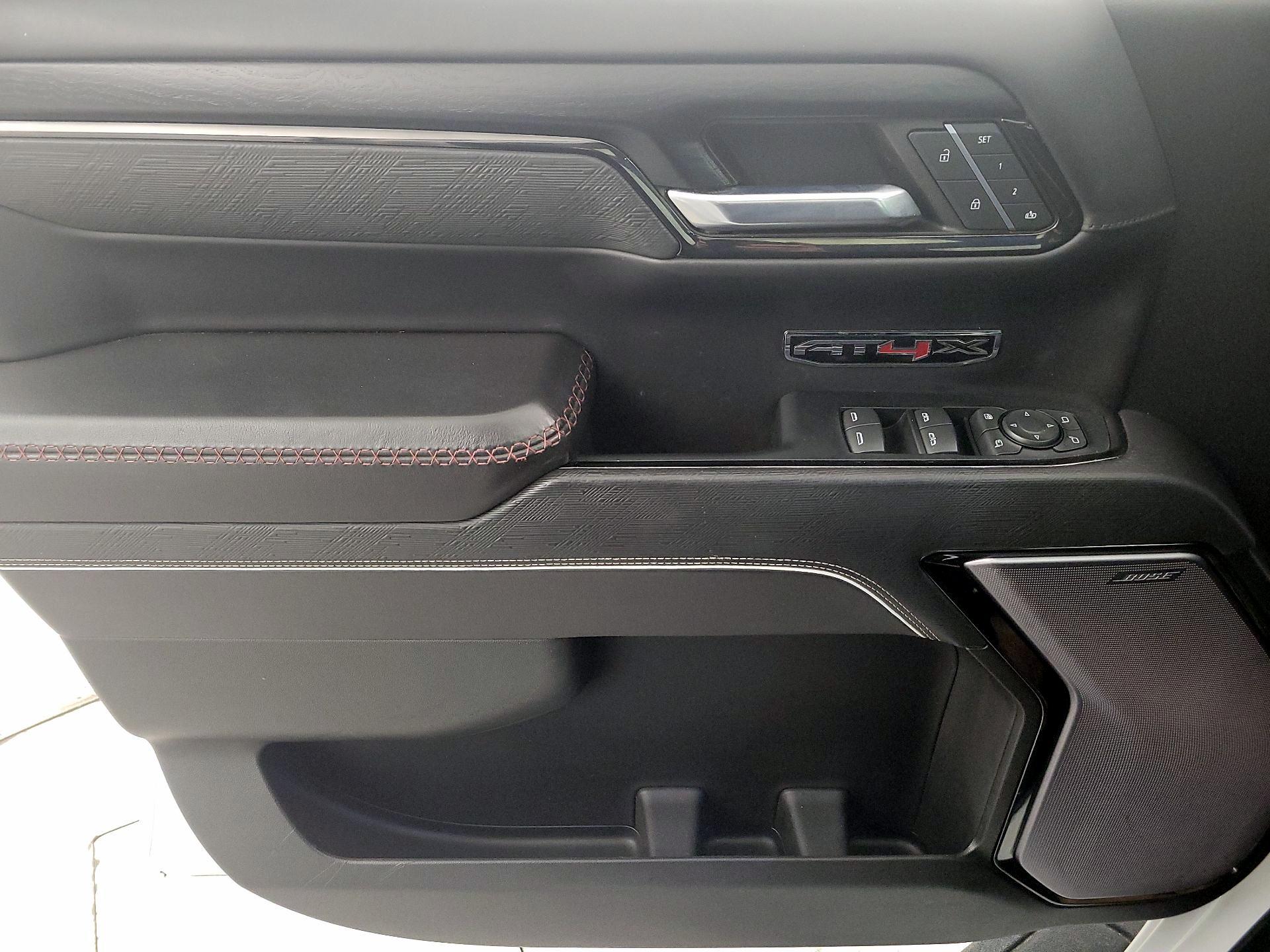 Thumbnail: 2023 GMC Sierra 1500 - 12