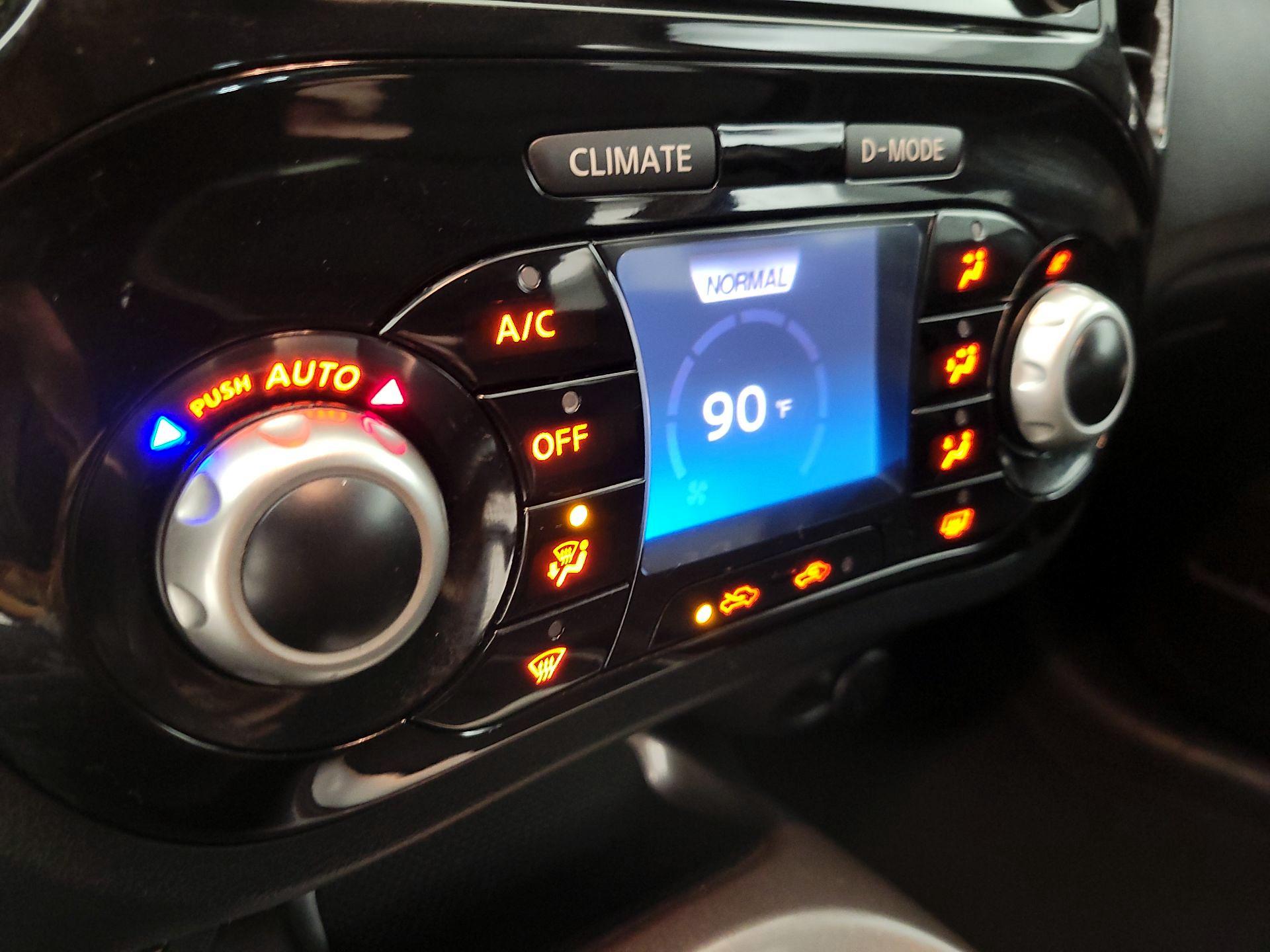 Thumbnail: 2015 Nissan Juke - 16