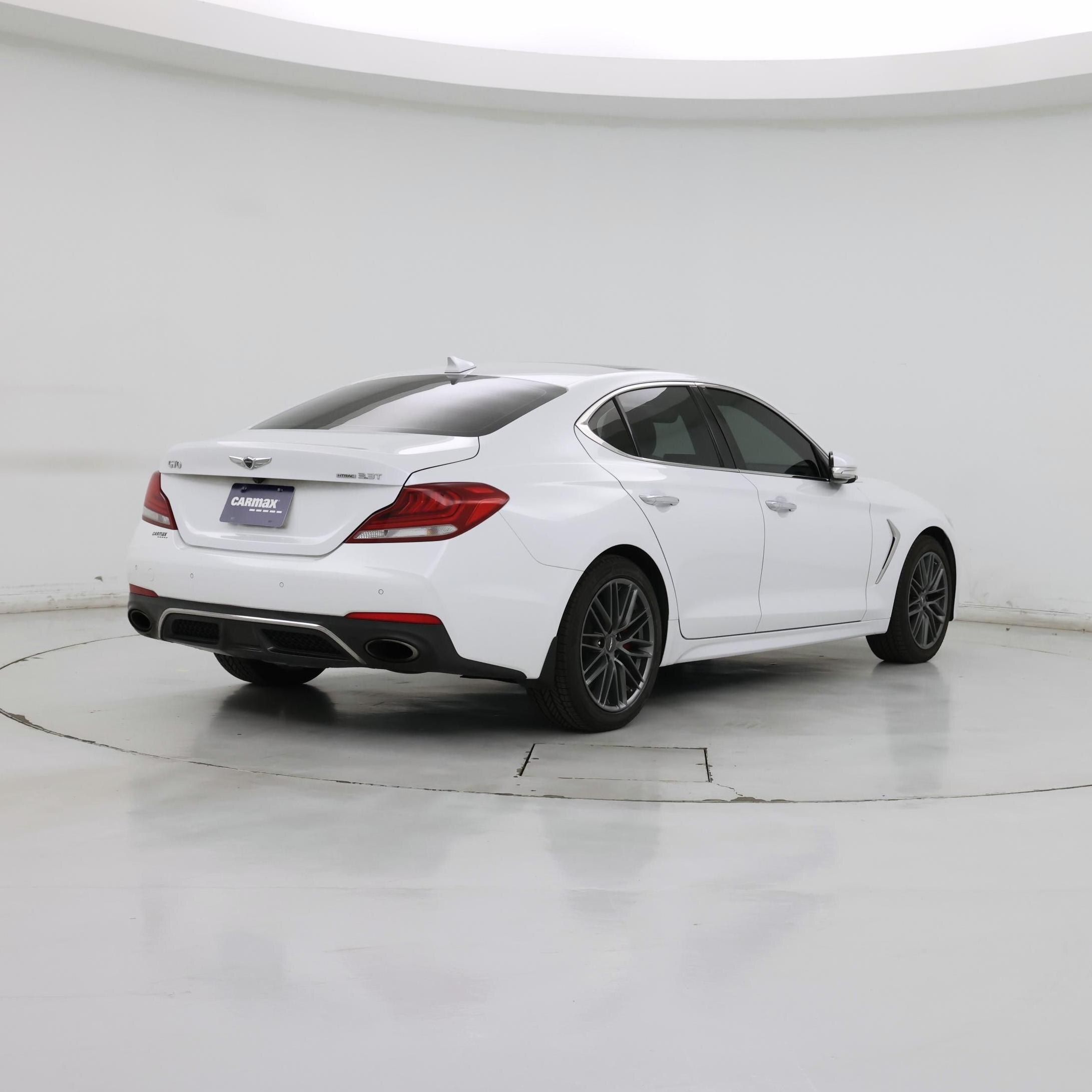 Thumbnail: 2019 Genesis G70 - 8