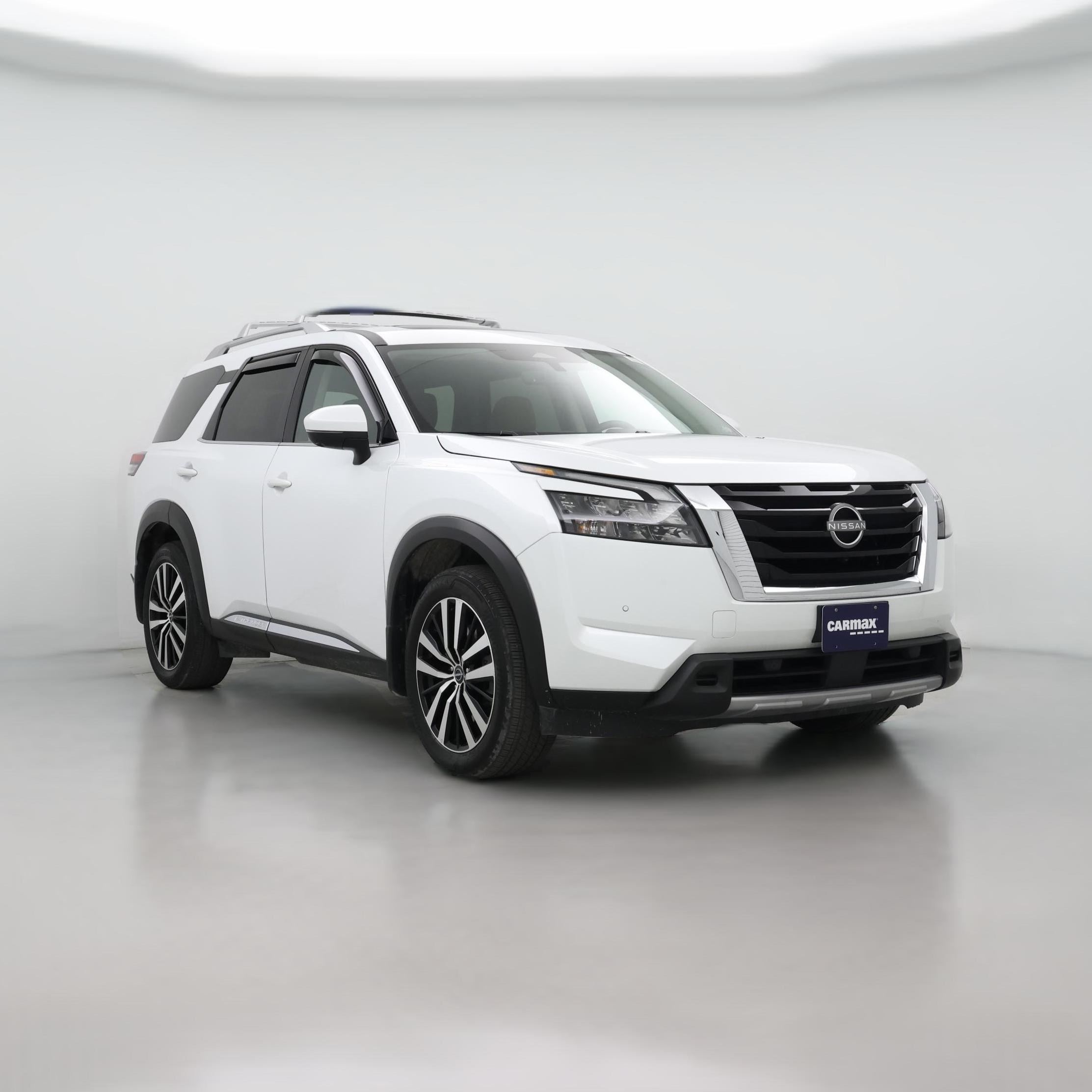 Thumbnail: 2025 Nissan Pathfinder - 1