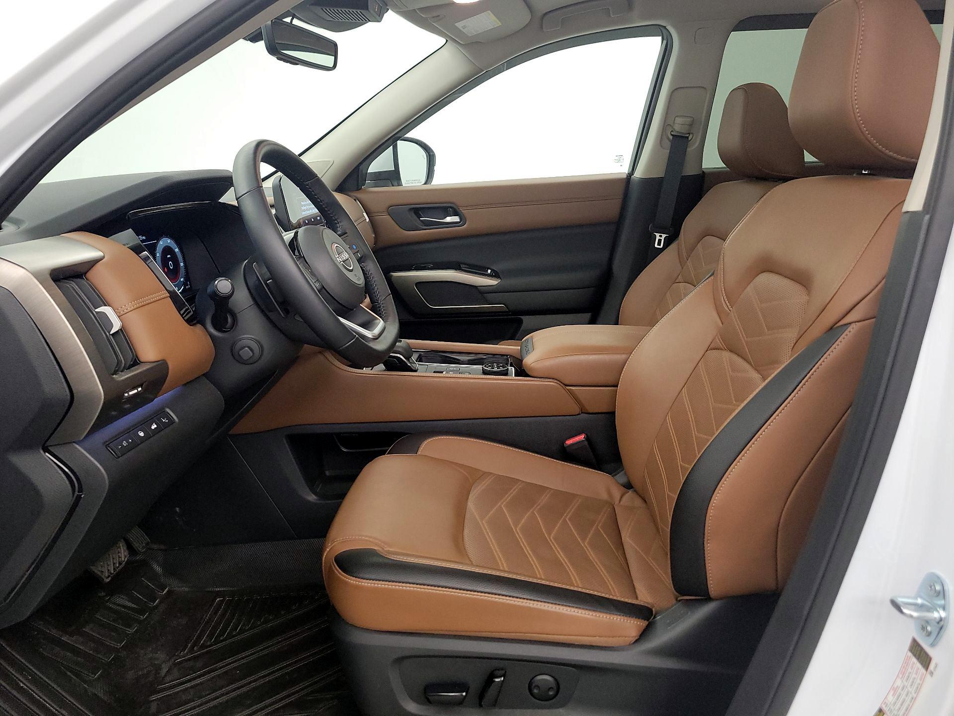 Thumbnail: 2025 Nissan Pathfinder - 11