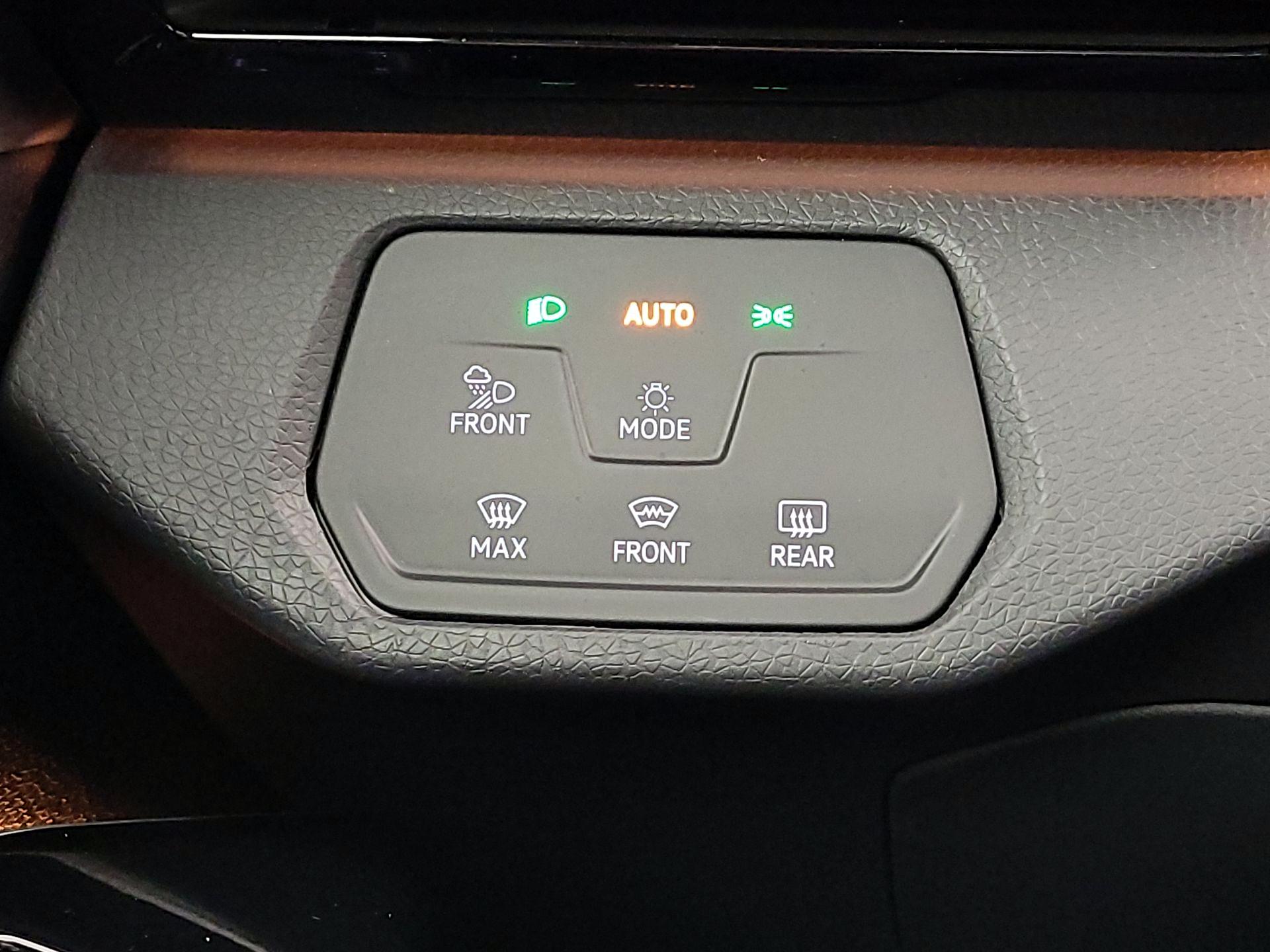 Thumbnail: 2023 Volkswagen ID.4 - 13