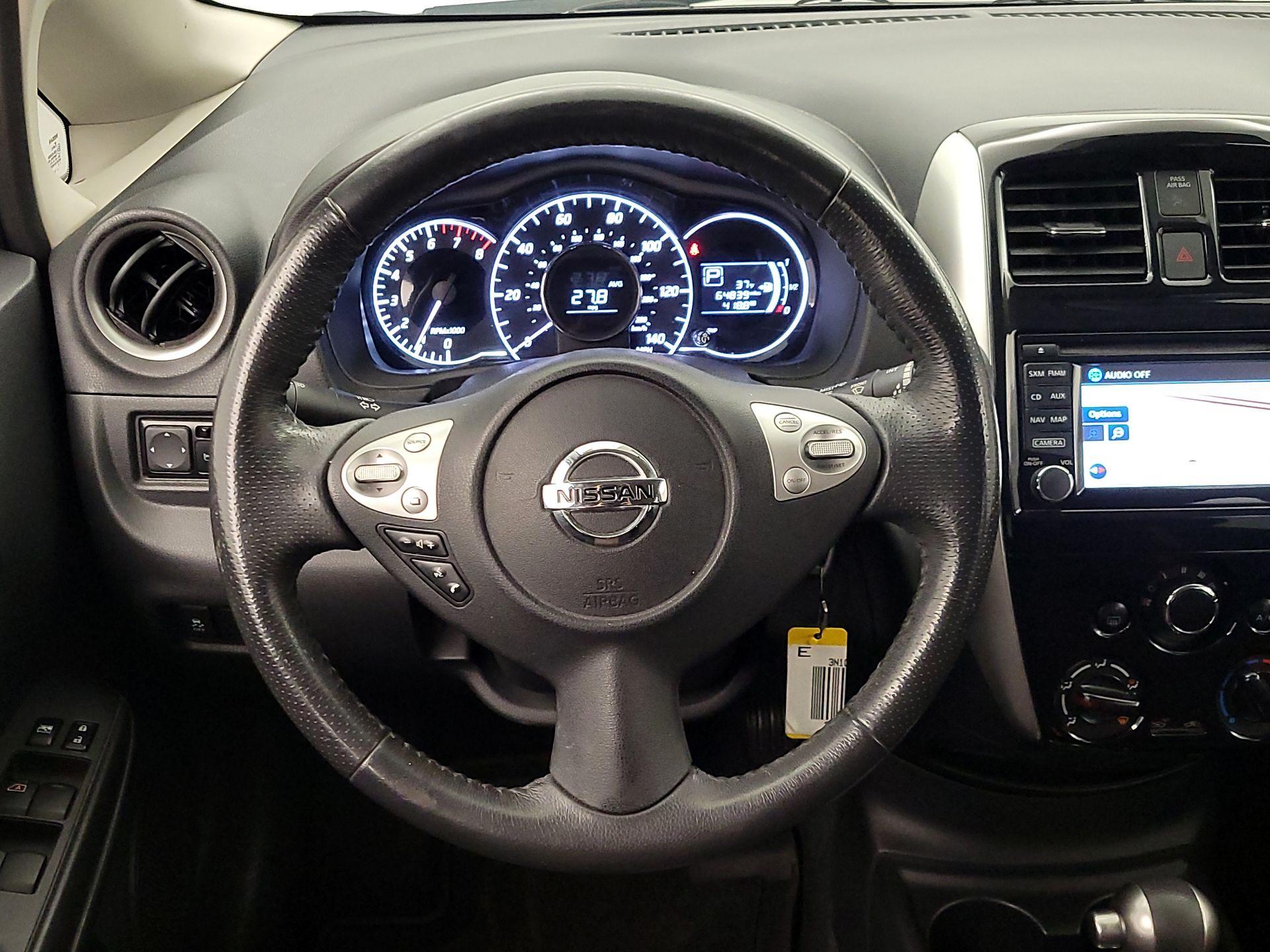 Thumbnail: 2015 Nissan Versa Note - 10