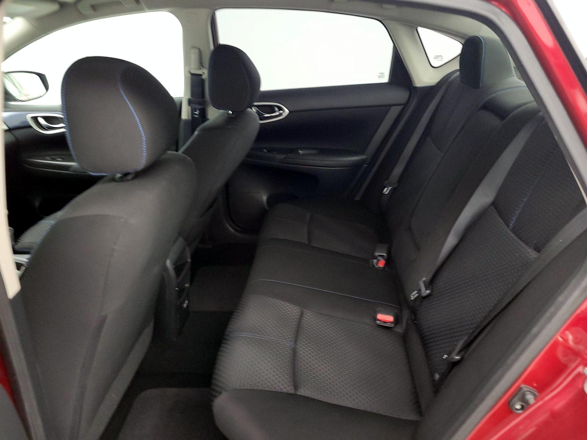 Thumbnail: 2019 Nissan Sentra - 19