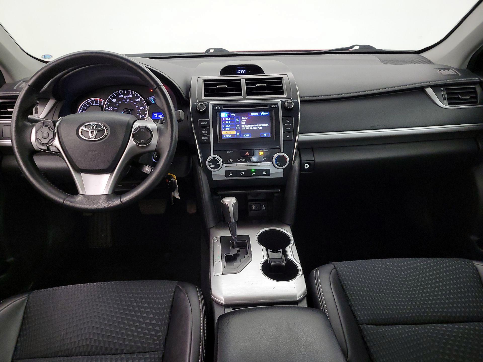 Thumbnail: 2014 Toyota Camry - 9