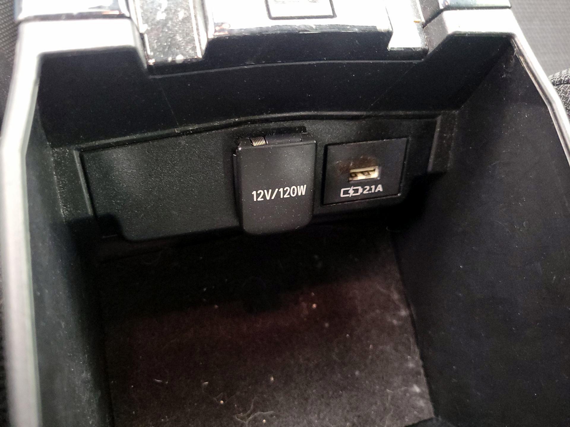 Thumbnail: 2020 Toyota Corolla - 18