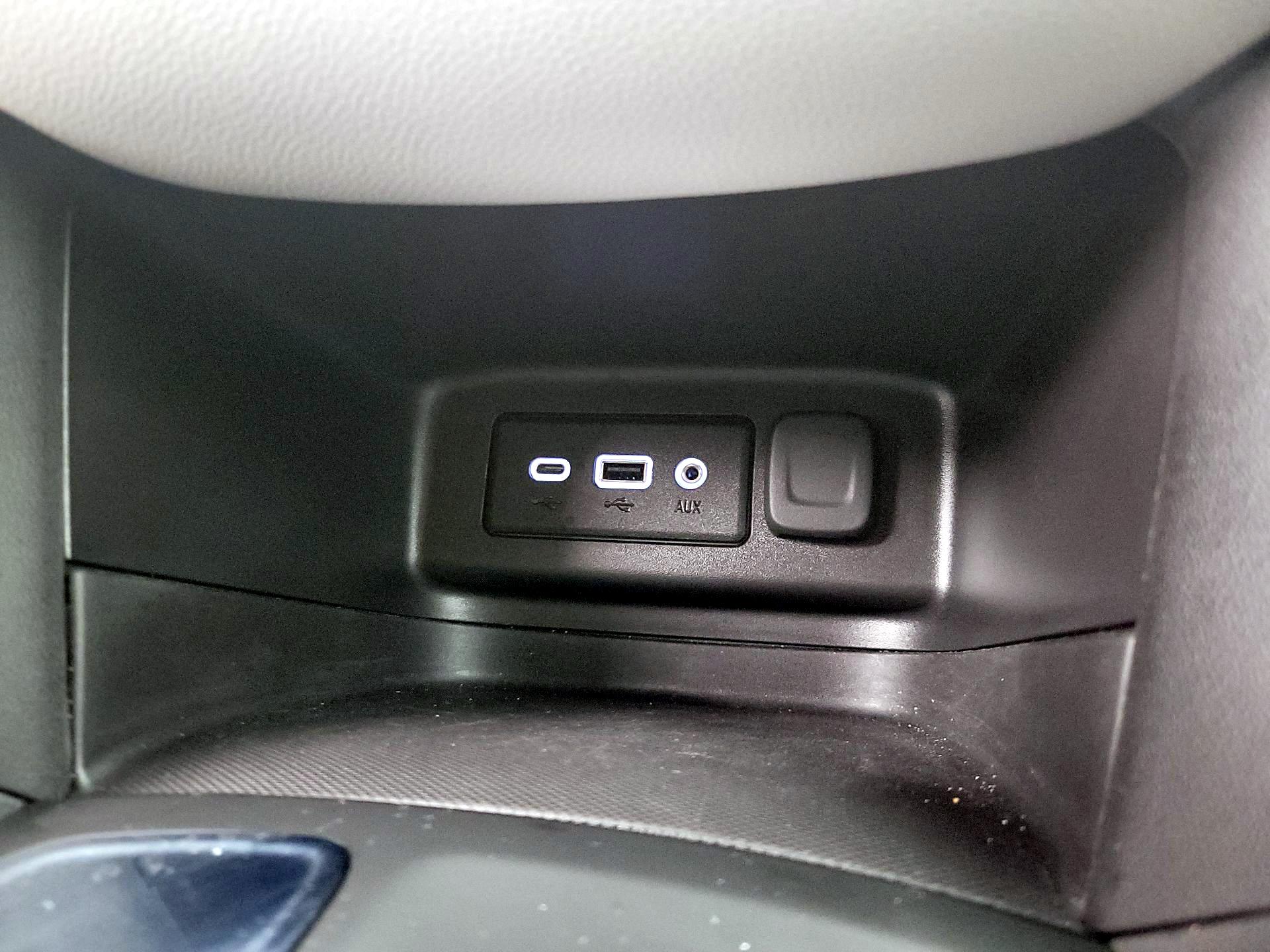 Thumbnail: 2024 Chevrolet Equinox - 18