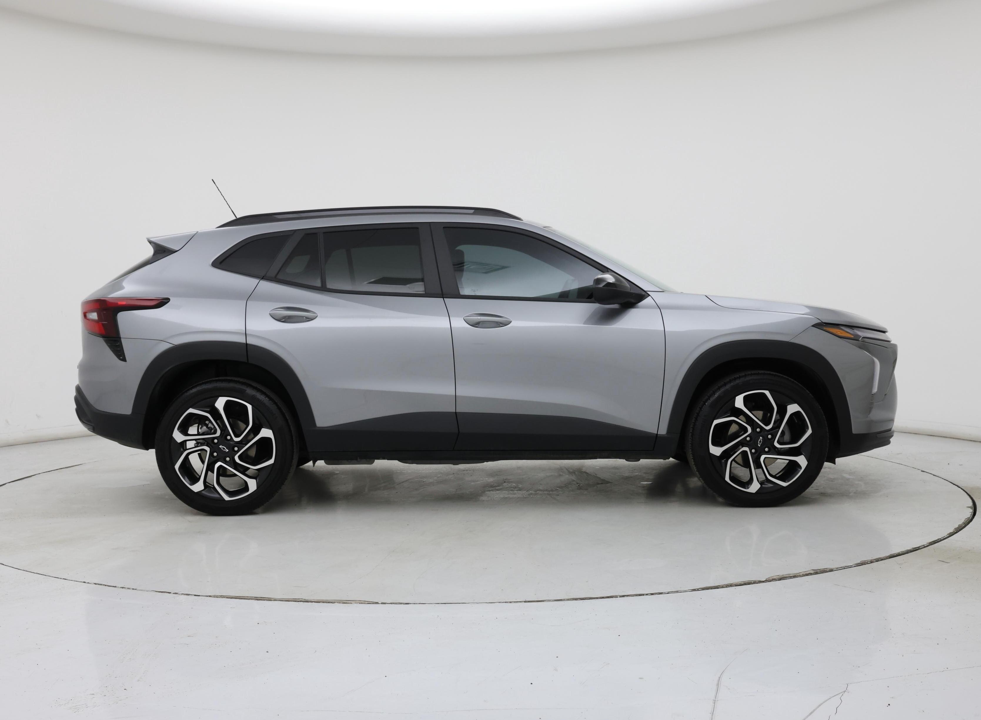 Thumbnail: 2025 Chevrolet Trax - 7