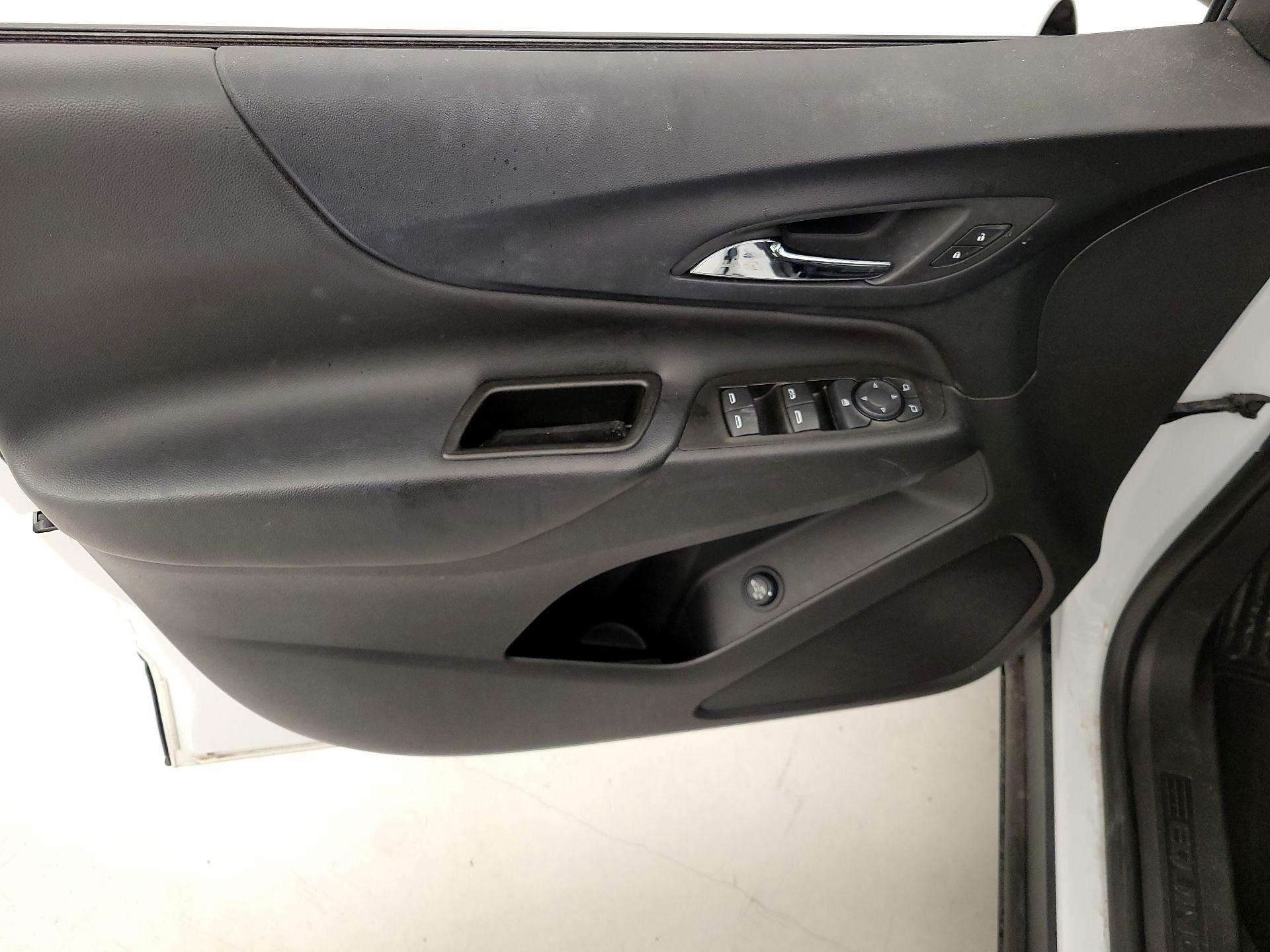 Thumbnail: 2023 Chevrolet Equinox - 12