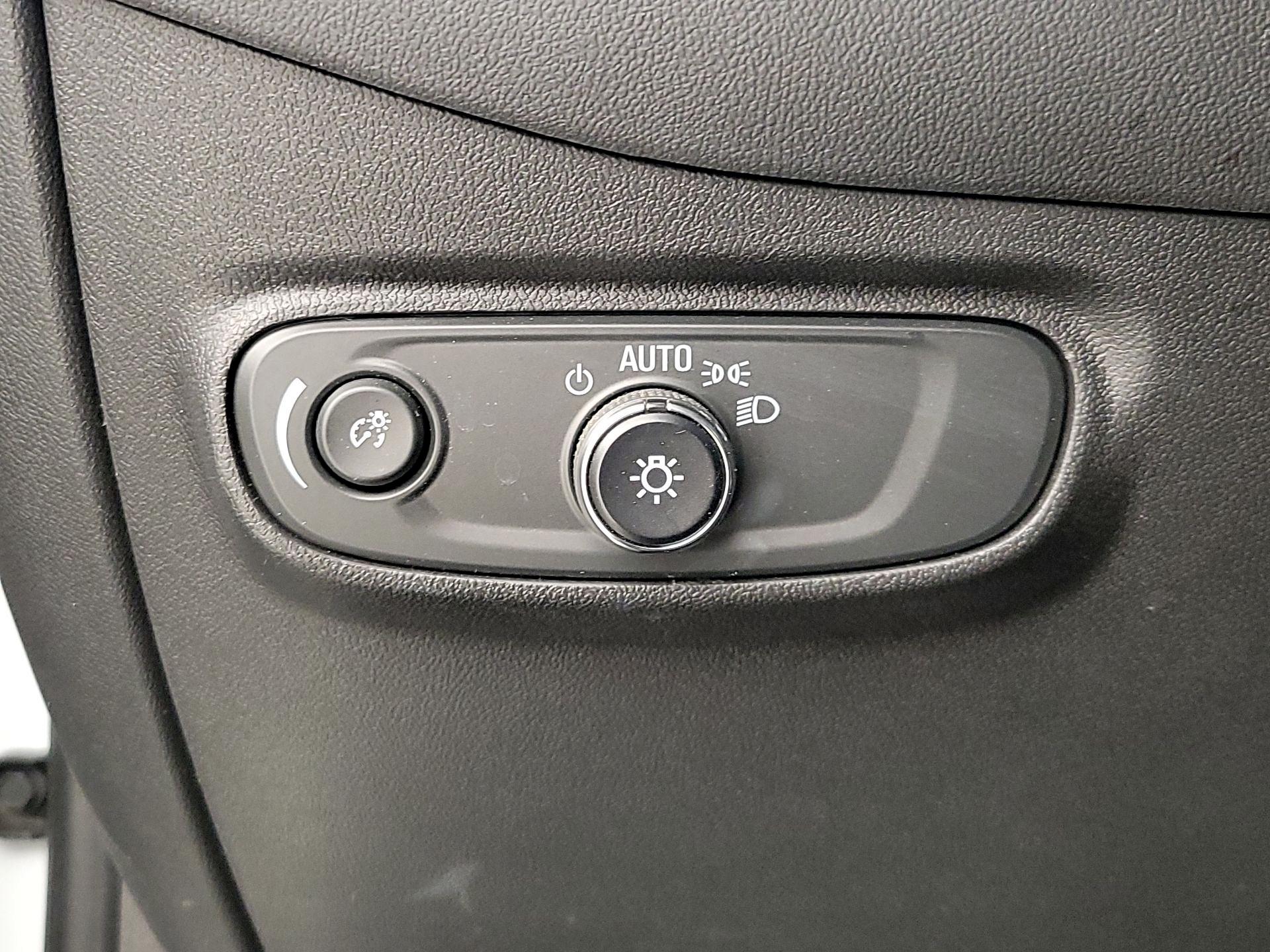 Thumbnail: 2023 Chevrolet Equinox - 13