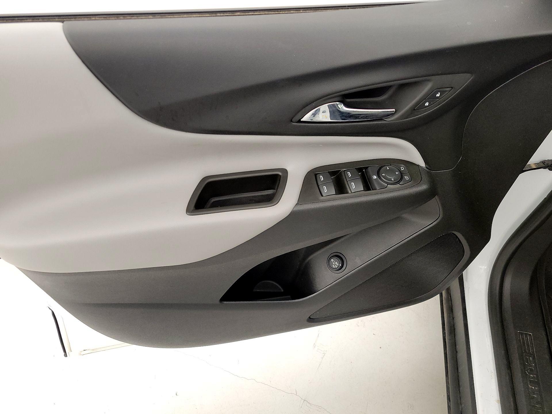 Thumbnail: 2023 Chevrolet Equinox - 12