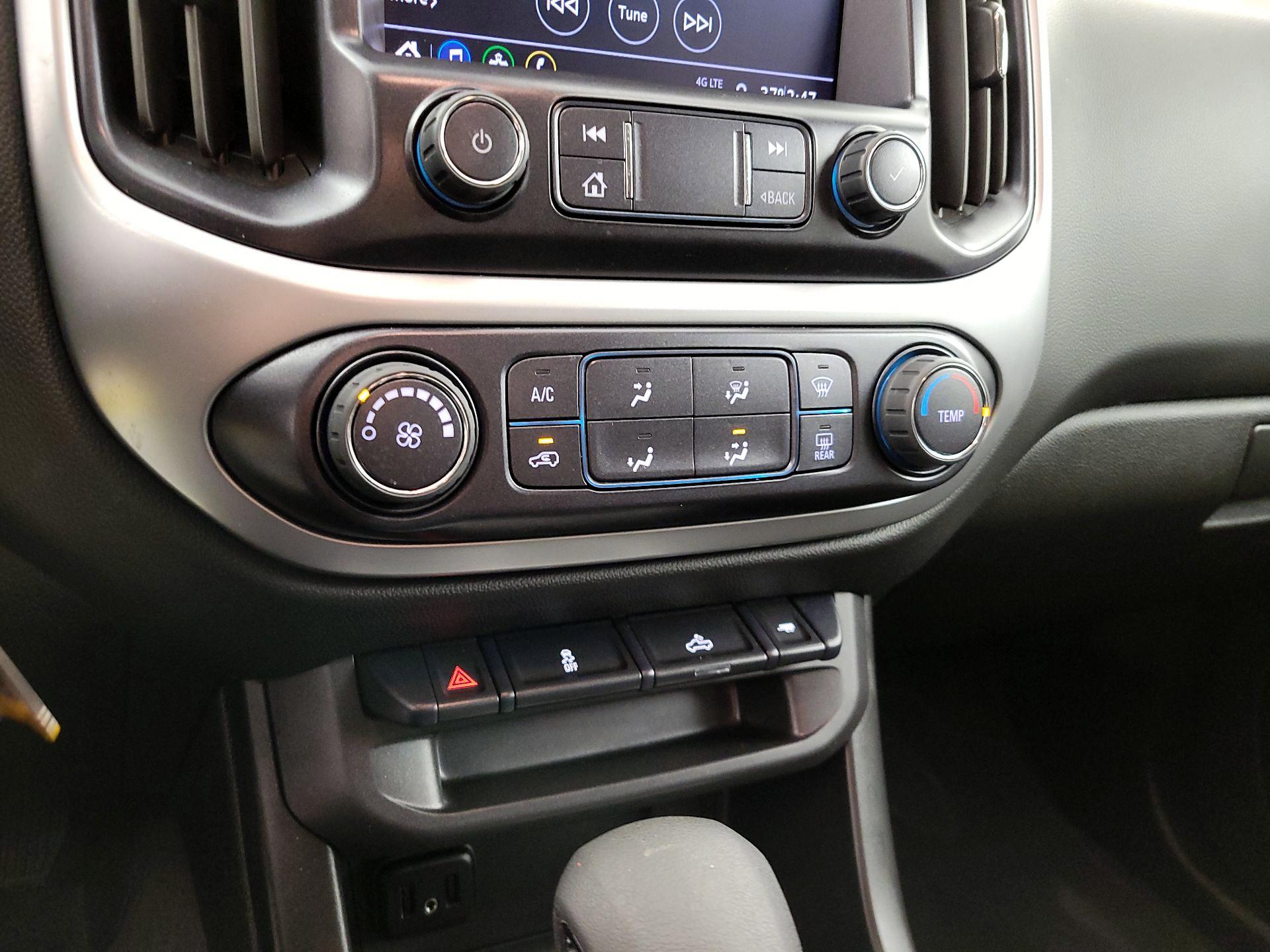 Thumbnail: 2022 Chevrolet Colorado - 16