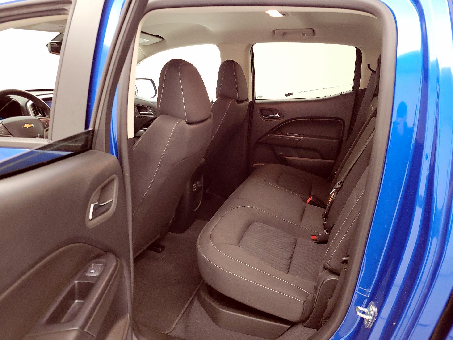 Thumbnail: 2022 Chevrolet Colorado - 19