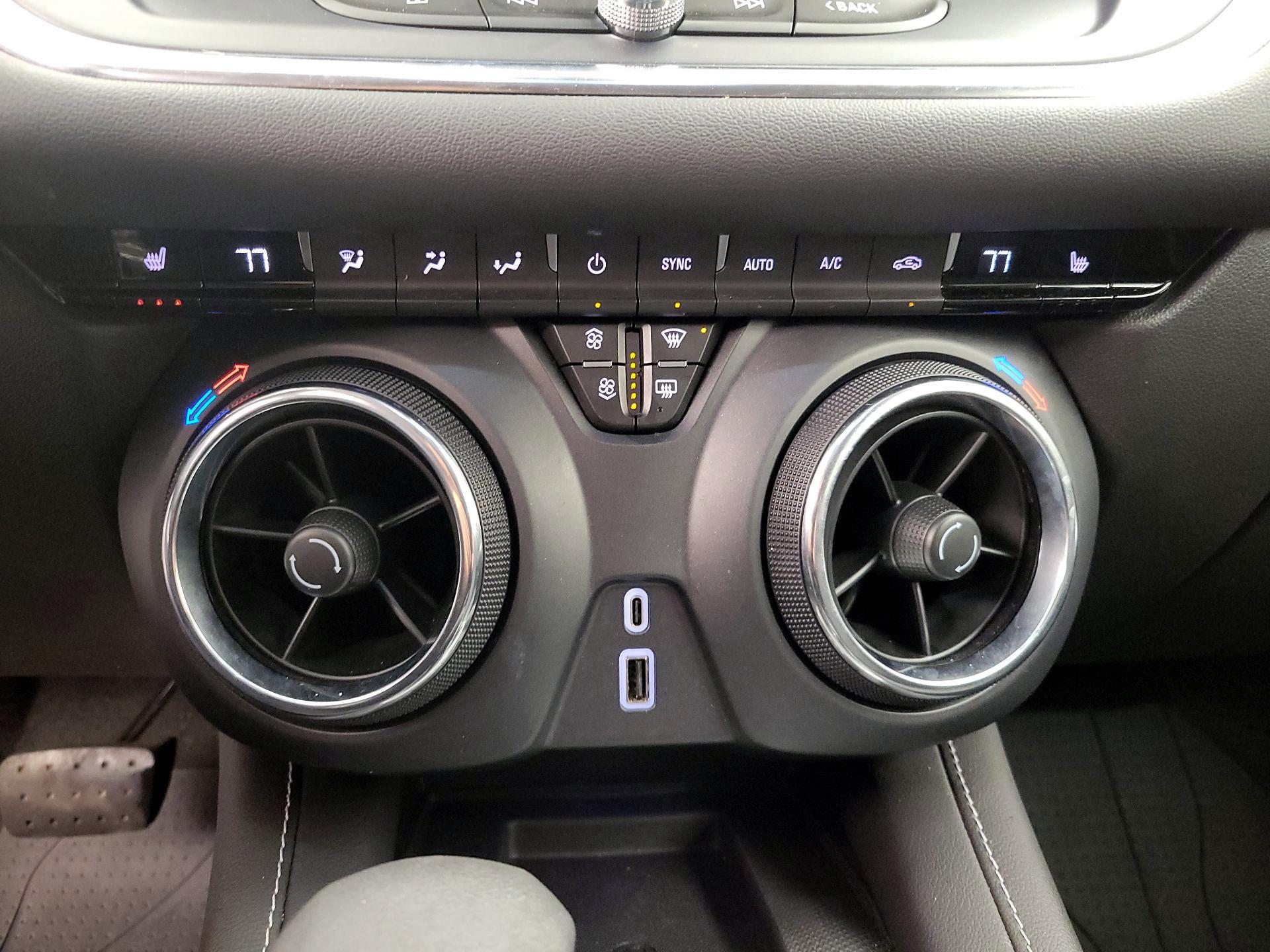 Thumbnail: 2023 Chevrolet Blazer - 16