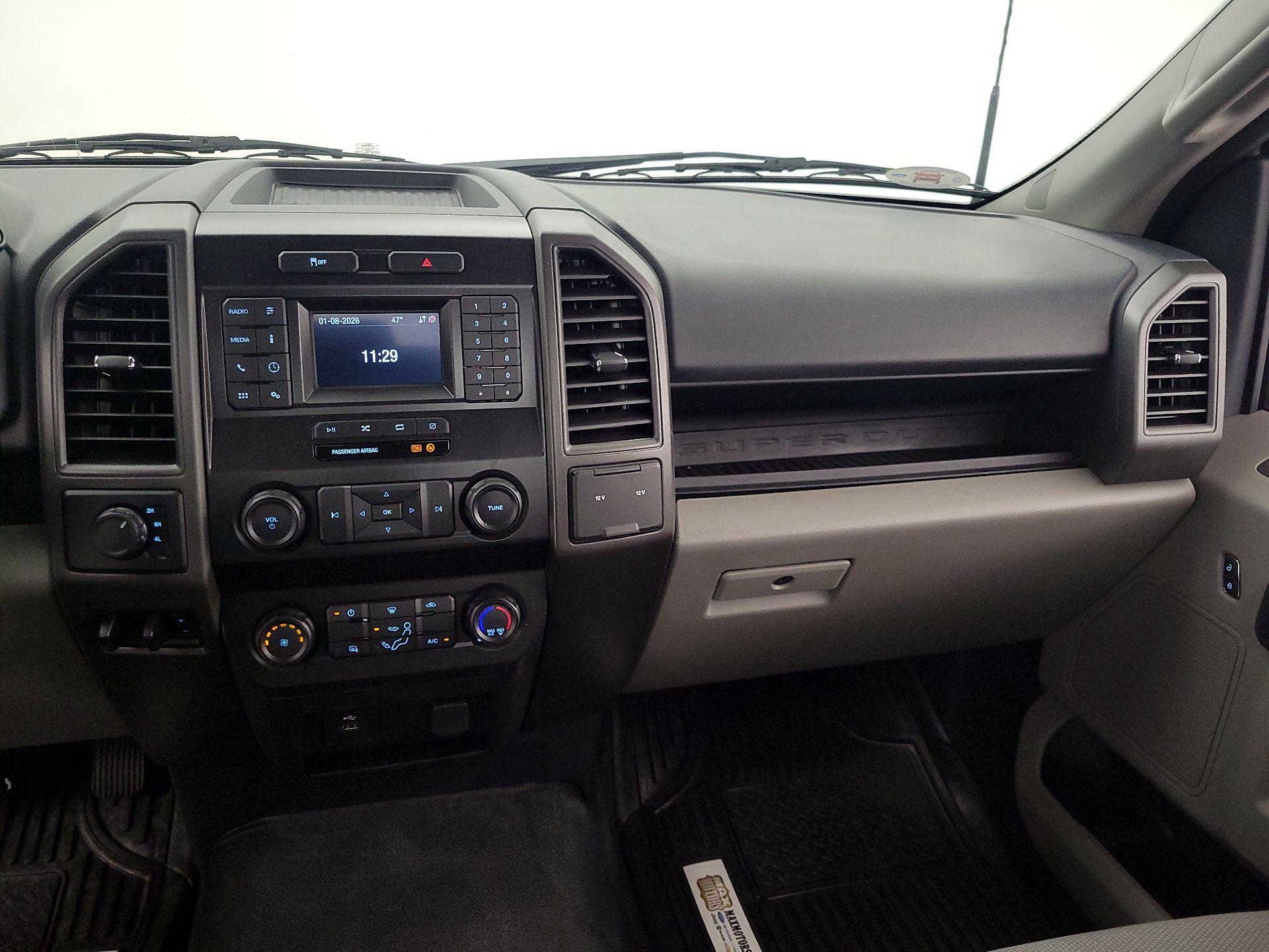 Thumbnail: 2022 Ford F-350 - 9