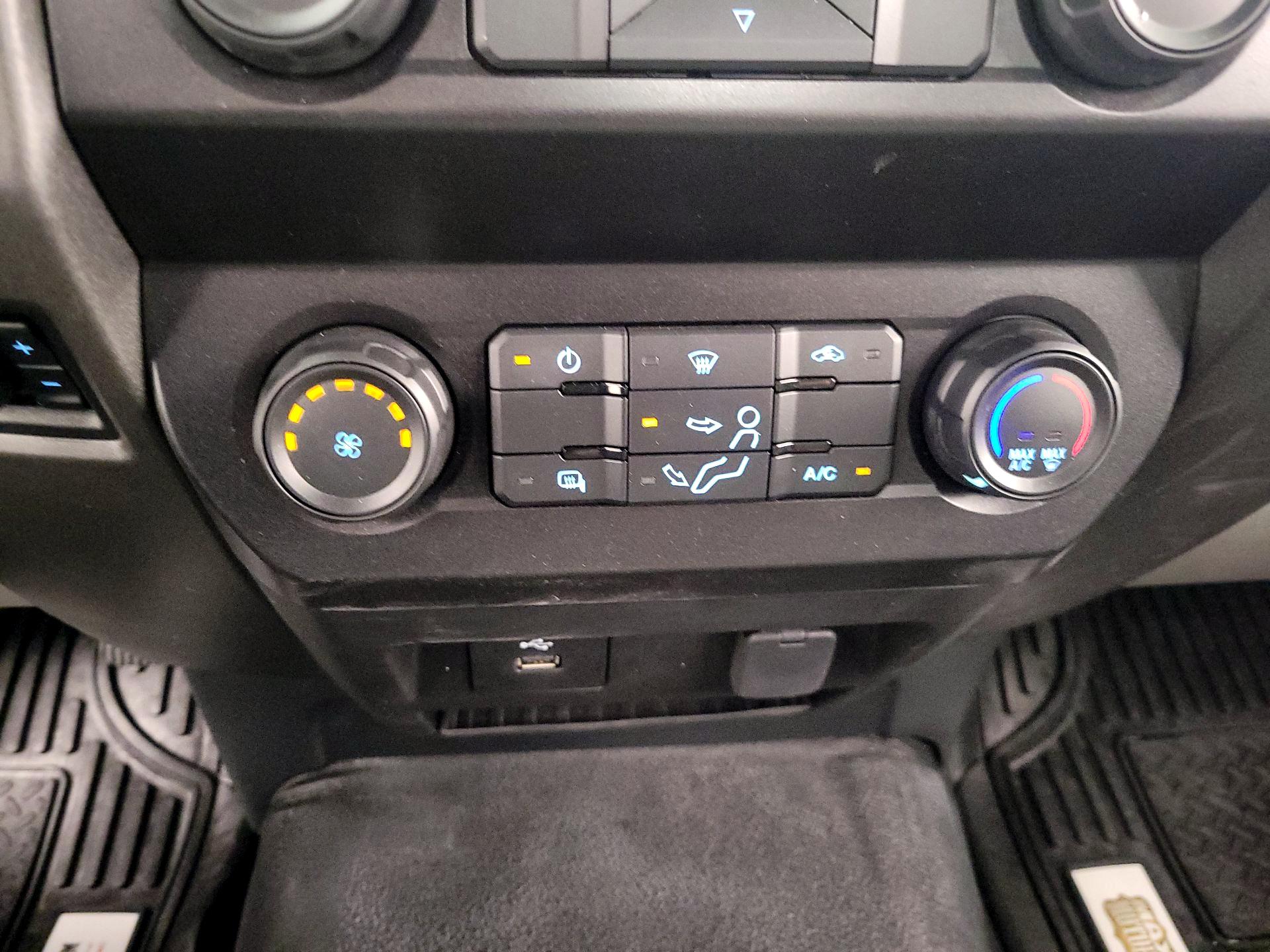 Thumbnail: 2022 Ford F-350 - 16