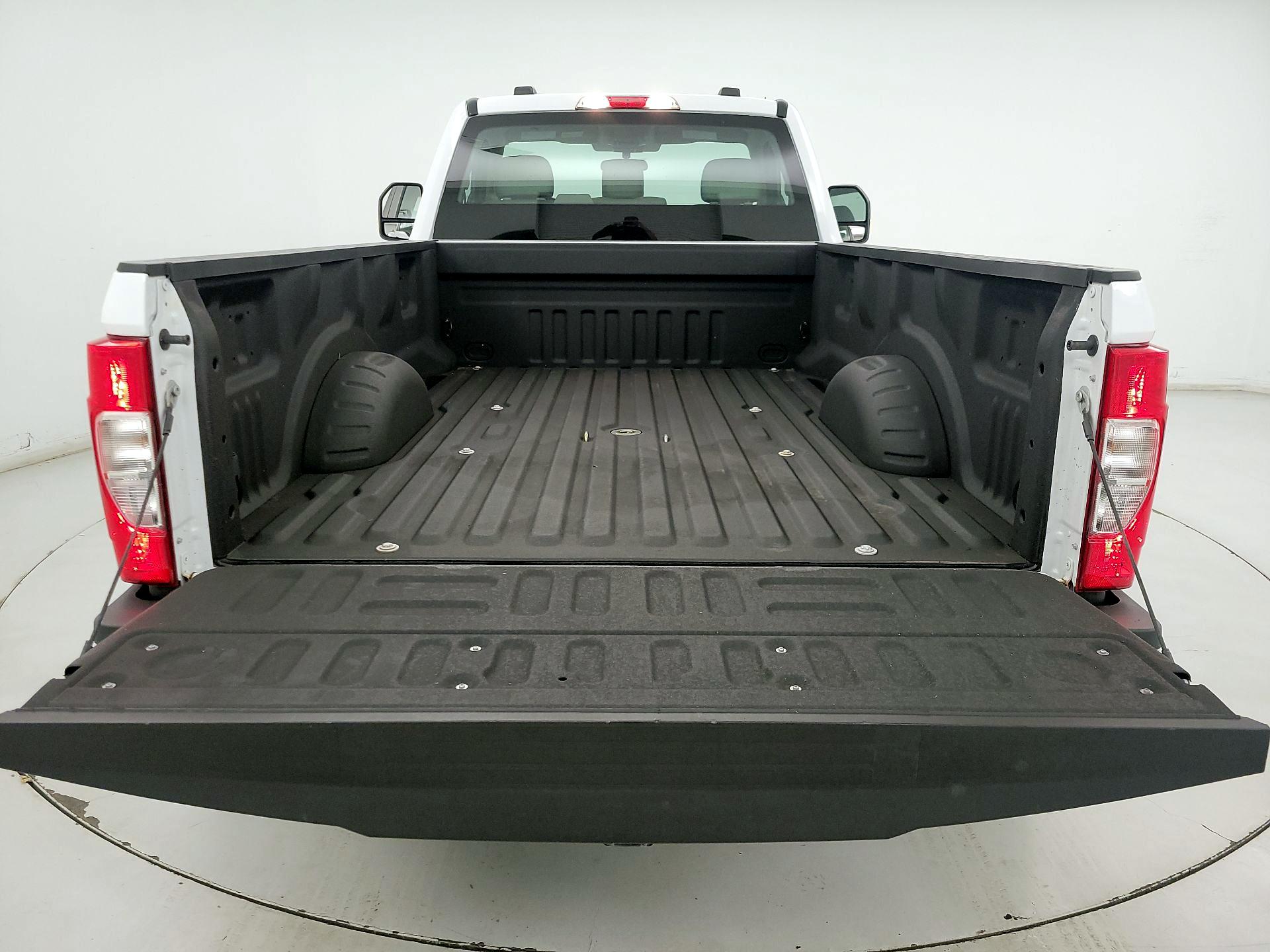 Thumbnail: 2022 Ford F-350 - 19