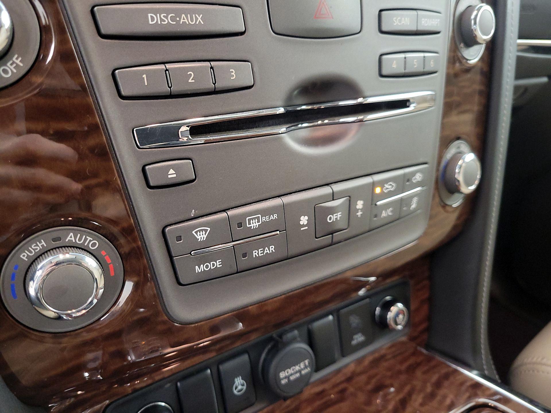 Thumbnail: 2017 Nissan Armada - 17