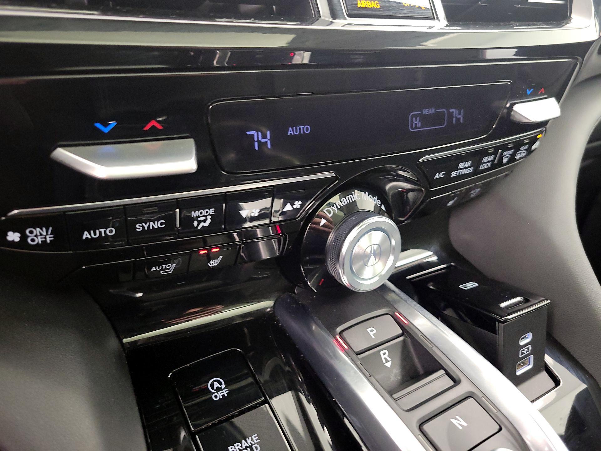 Thumbnail: 2024 Acura MDX - 17