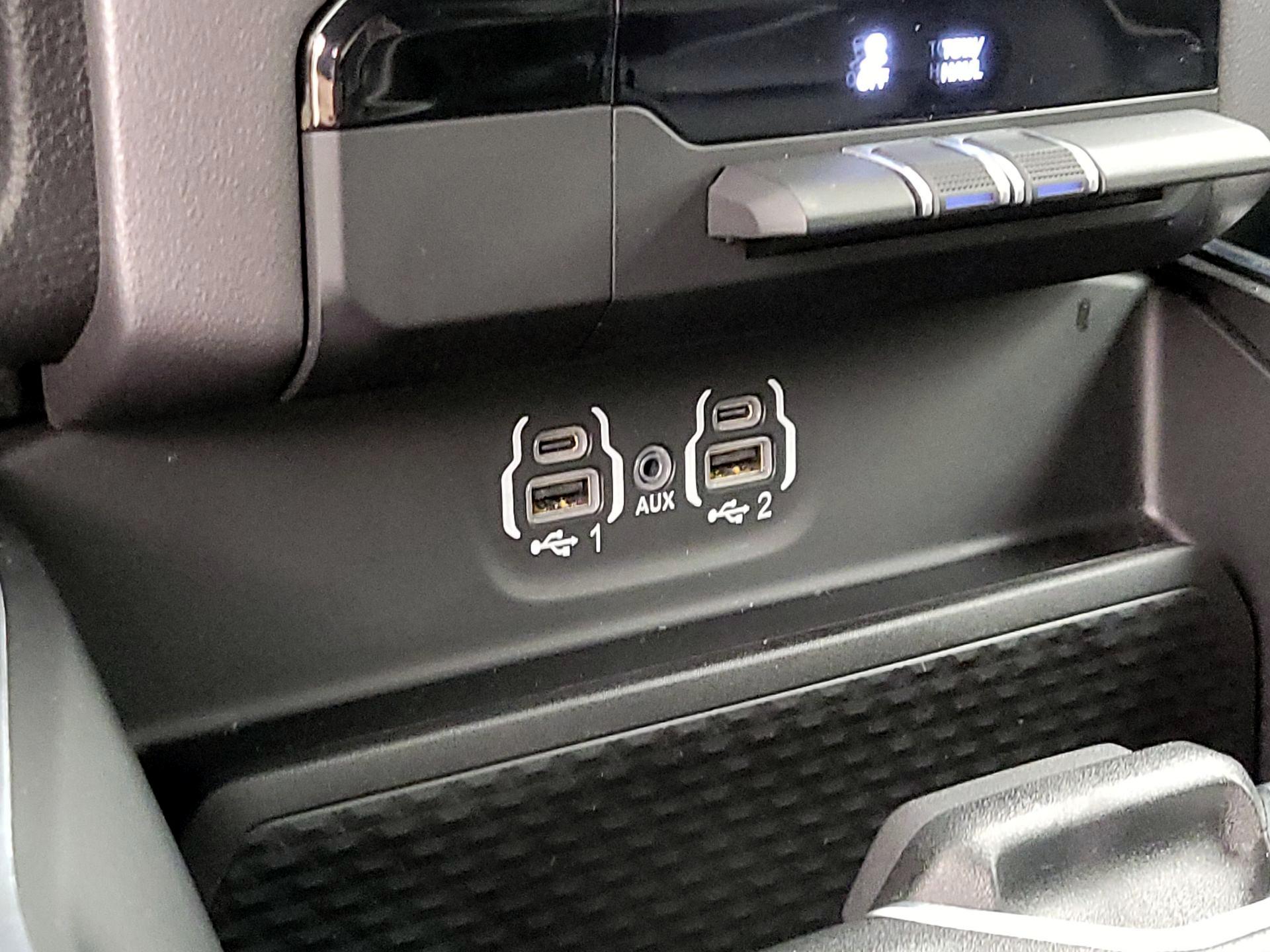 Thumbnail: 2023 RAM 1500 - 19