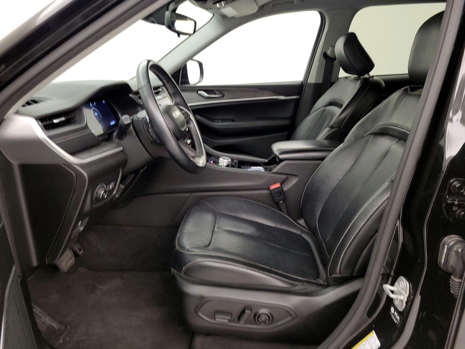 Thumbnail: 2021 Jeep Grand Cherokee L - 11