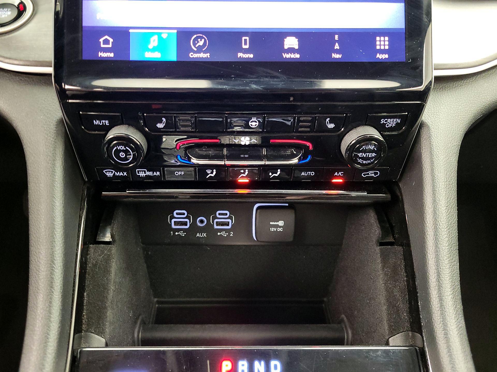 Thumbnail: 2021 Jeep Grand Cherokee L - 17