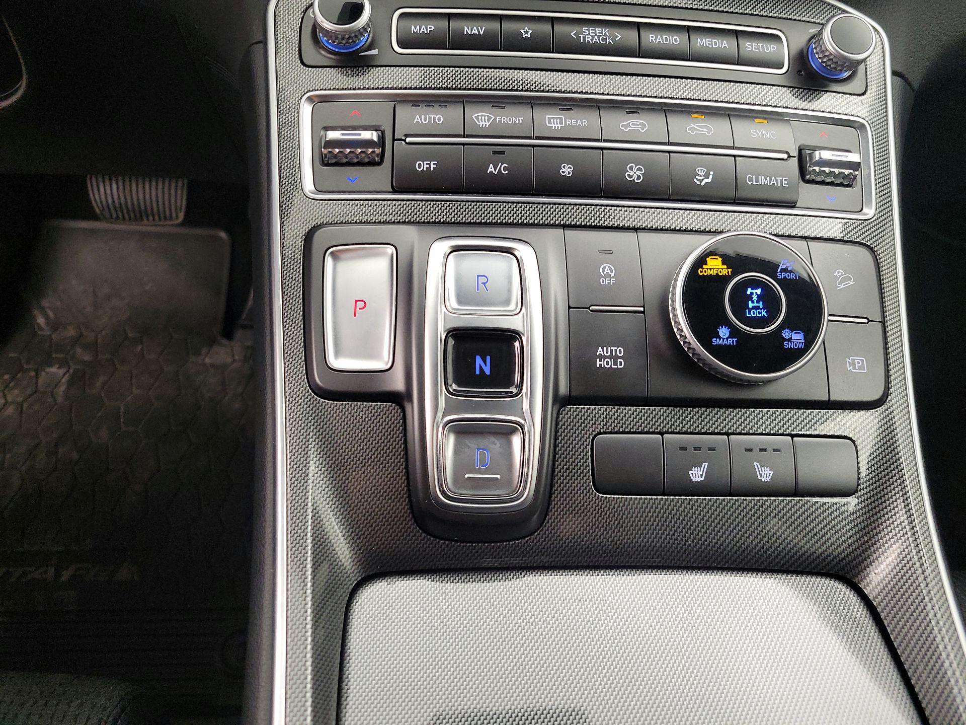 Thumbnail: 2023 Hyundai Santa Fe - 18