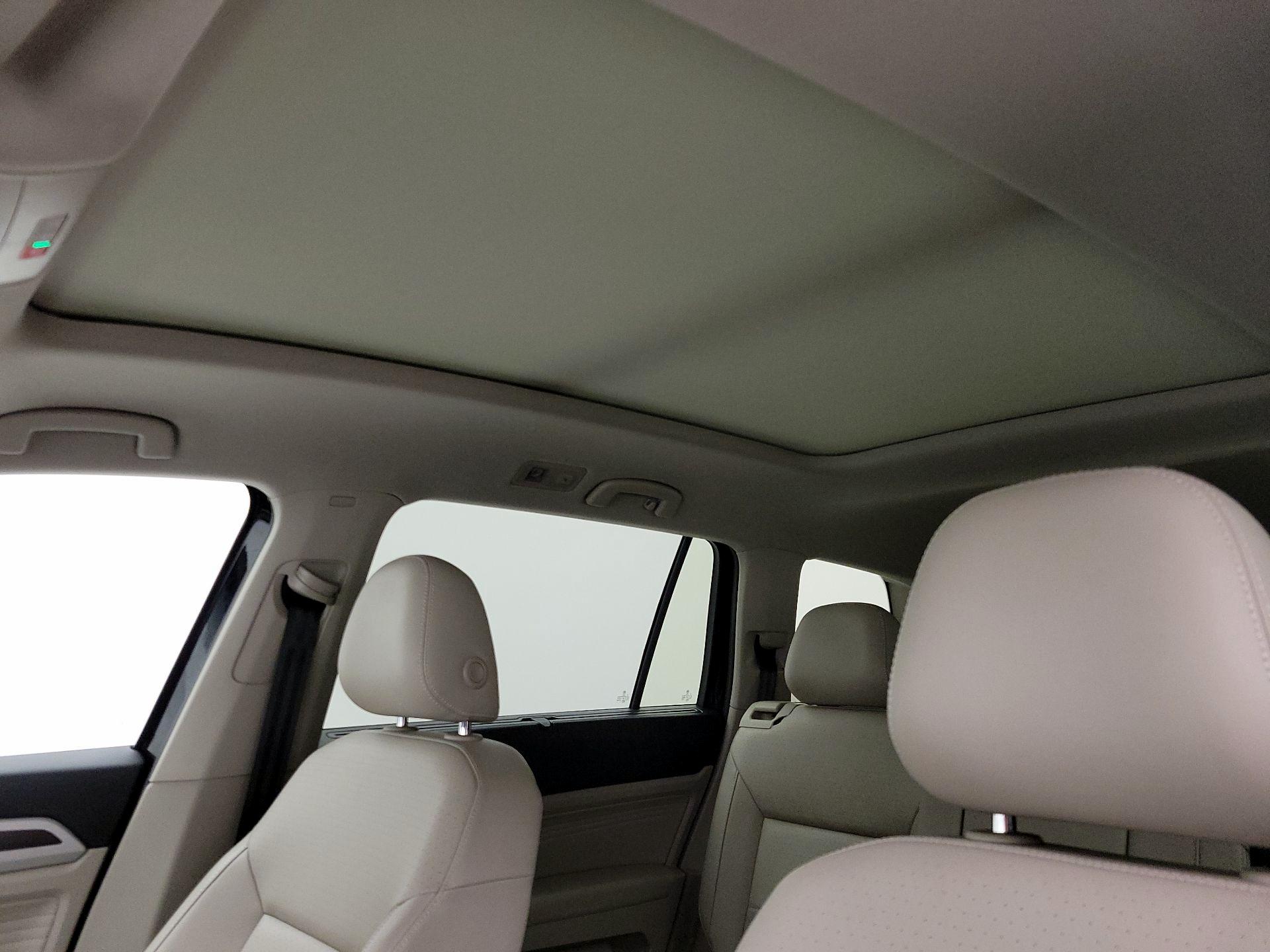 Thumbnail: 2022 Volkswagen Atlas - 19