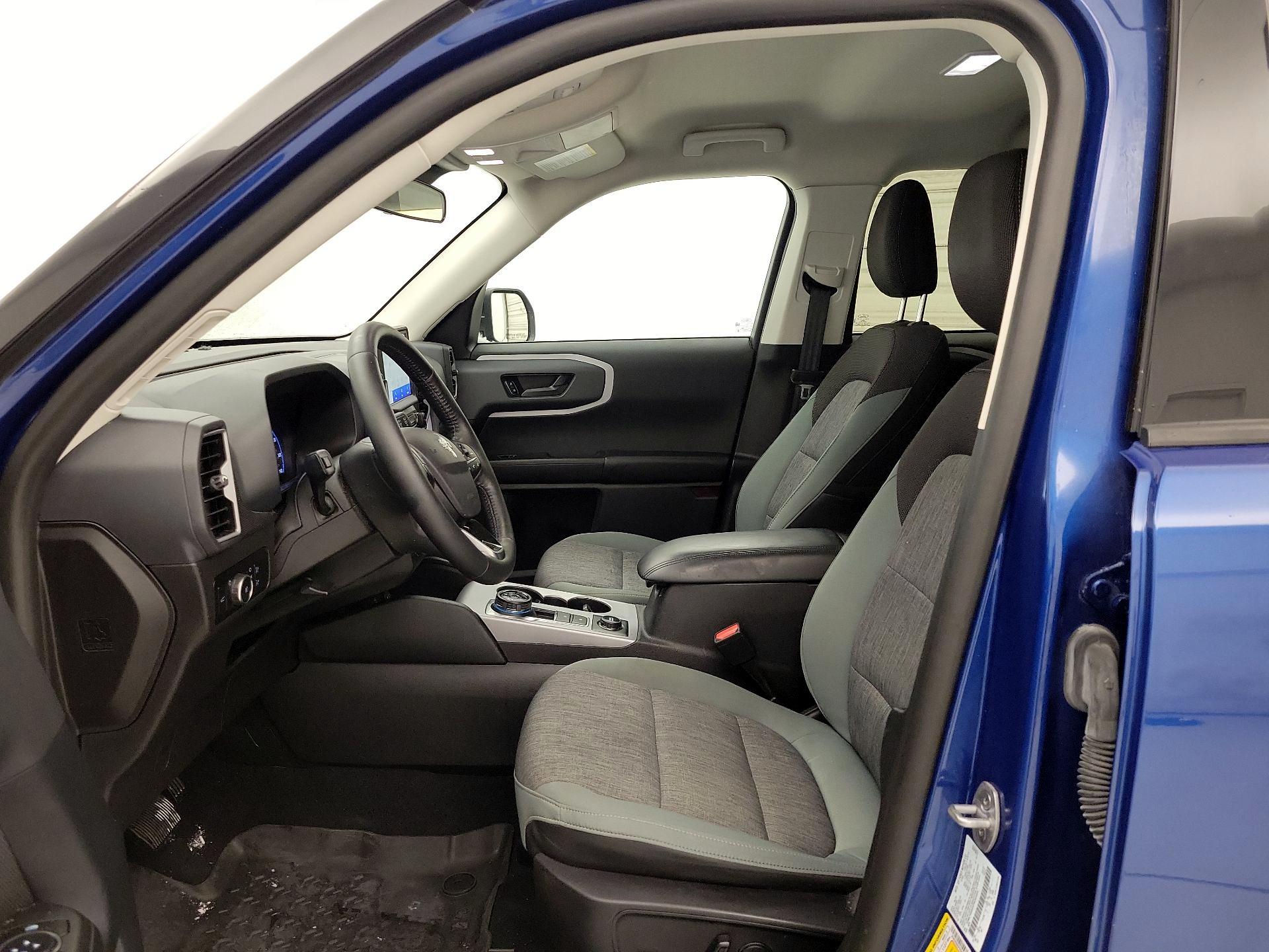 Thumbnail: 2023 Ford Bronco Sport - 11