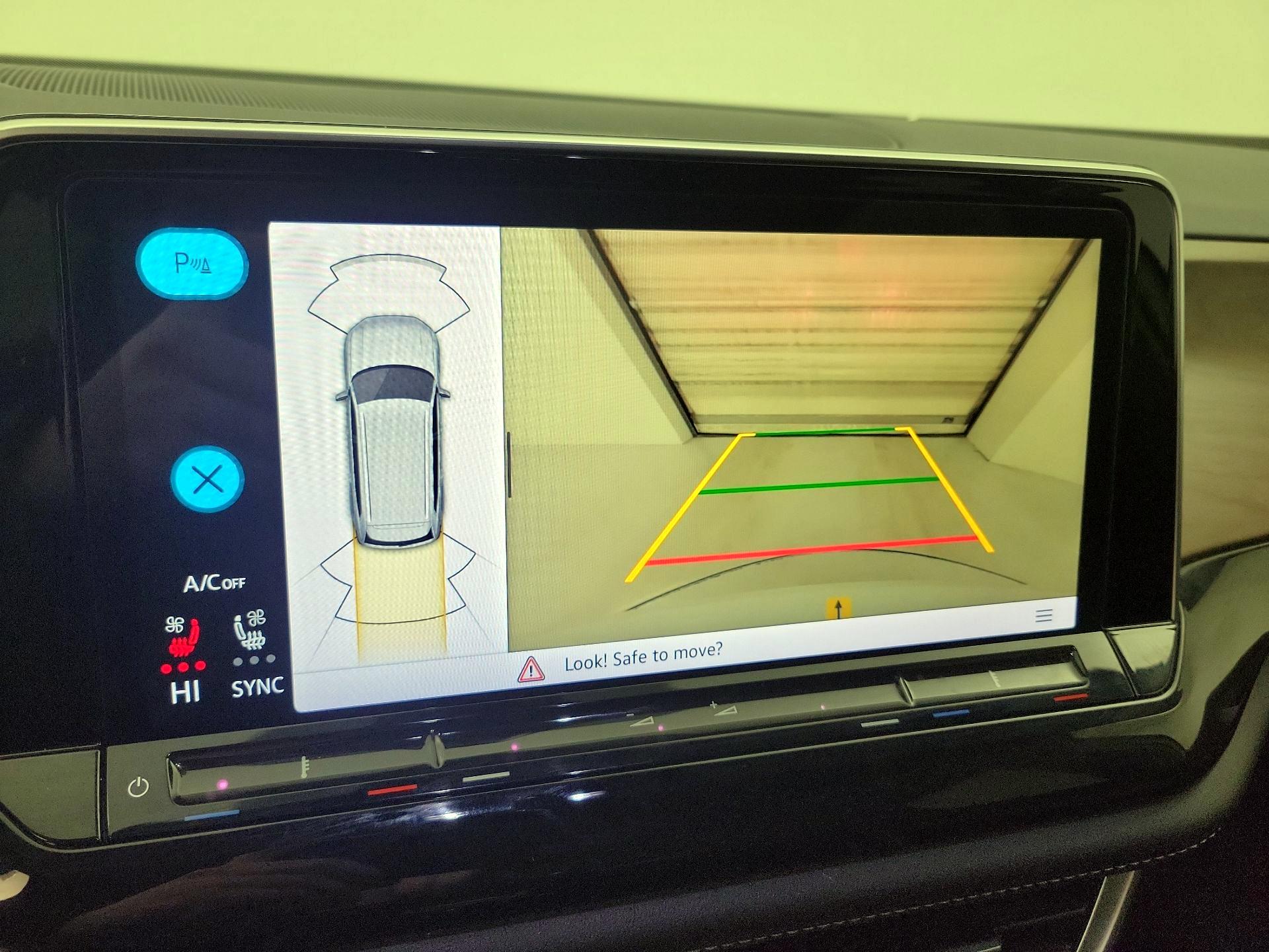 Thumbnail: 2024 Volkswagen Atlas - 14