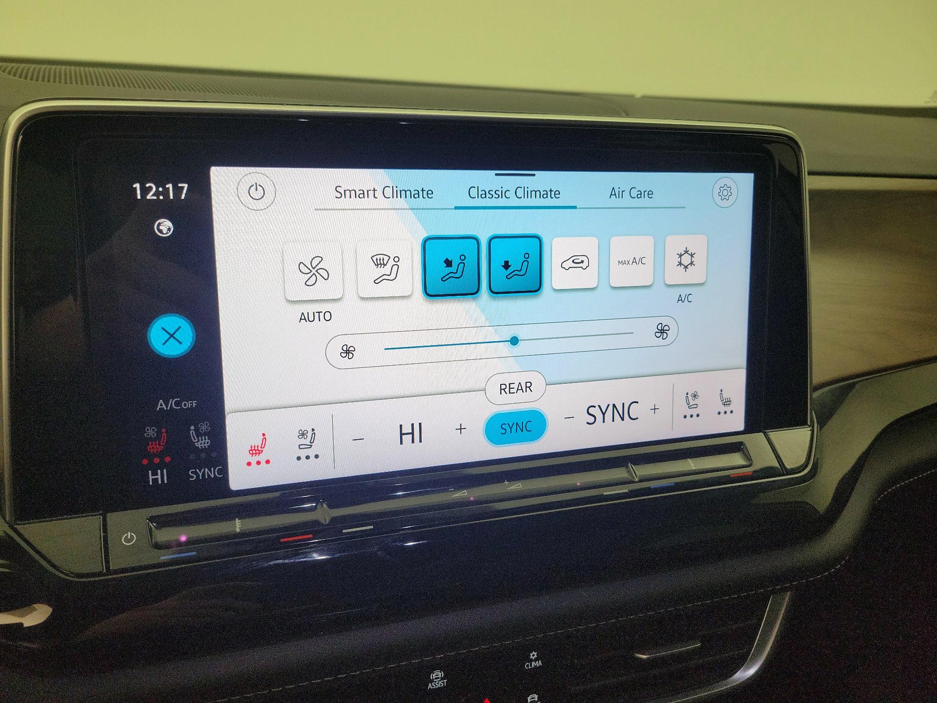 Thumbnail: 2024 Volkswagen Atlas - 16