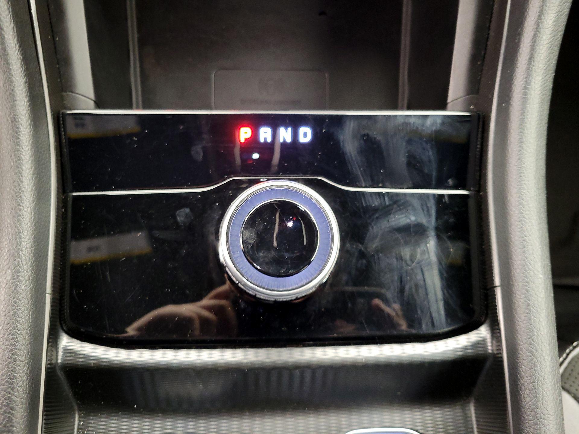 Thumbnail: 2024 Jeep Grand Cherokee - 17