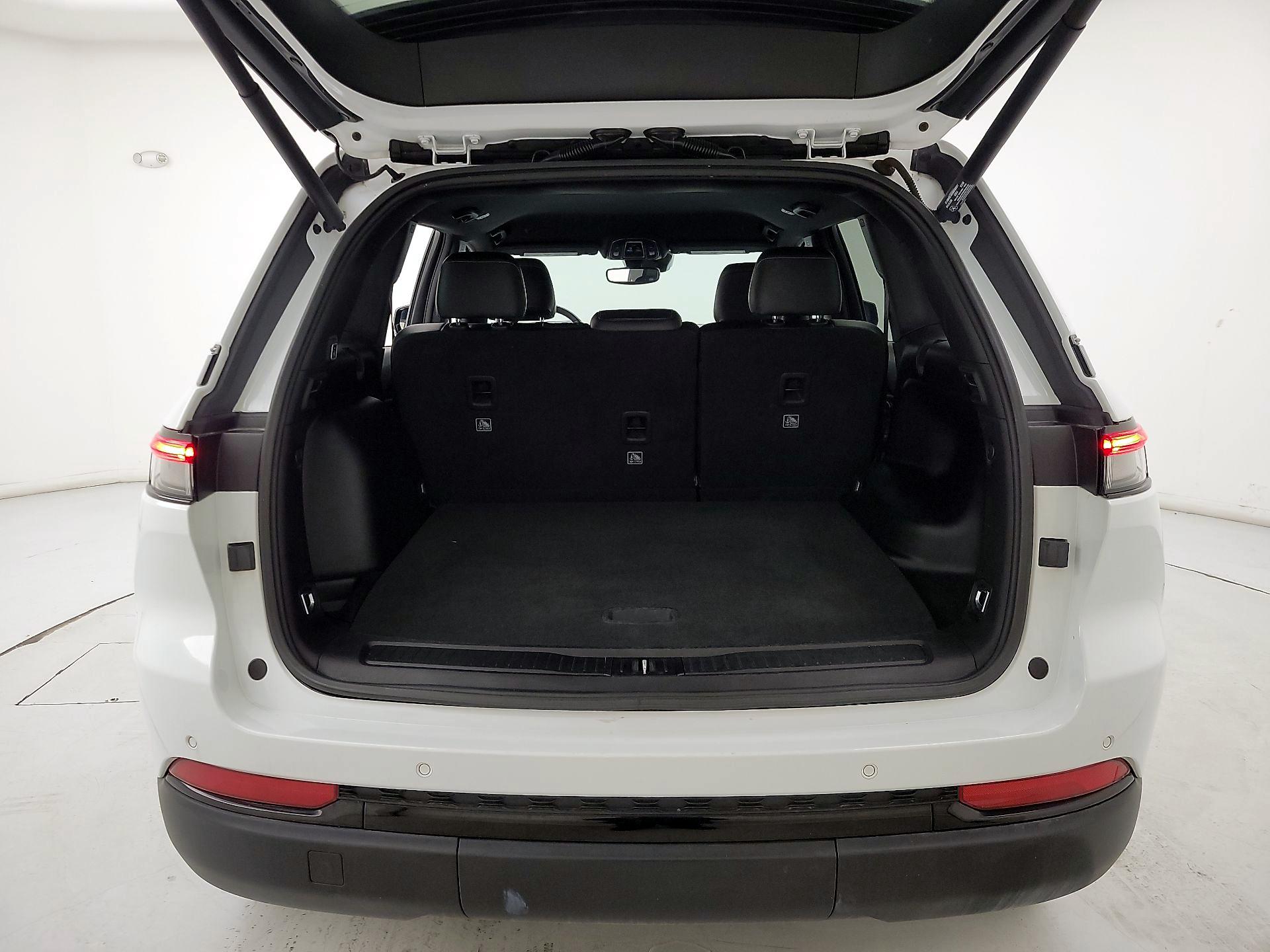 Thumbnail: 2024 Jeep Grand Cherokee - 20