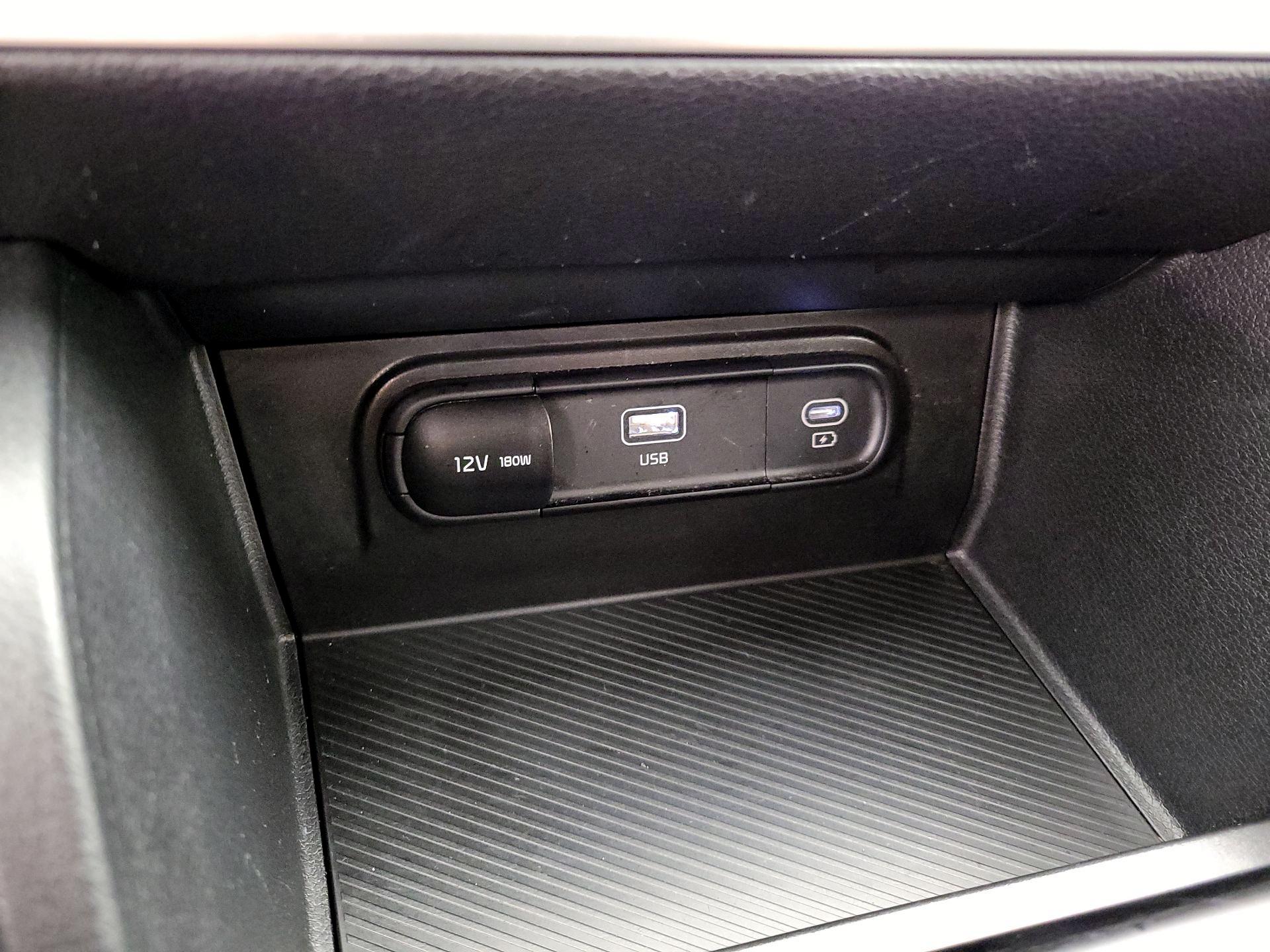 Thumbnail: 2024 Kia Sportage - 18