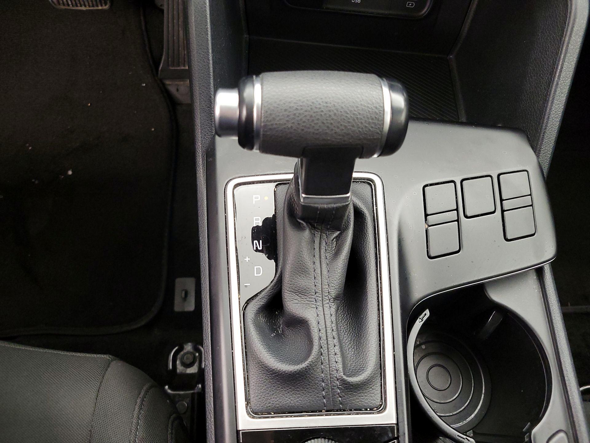 Thumbnail: 2024 Kia Sportage - 17