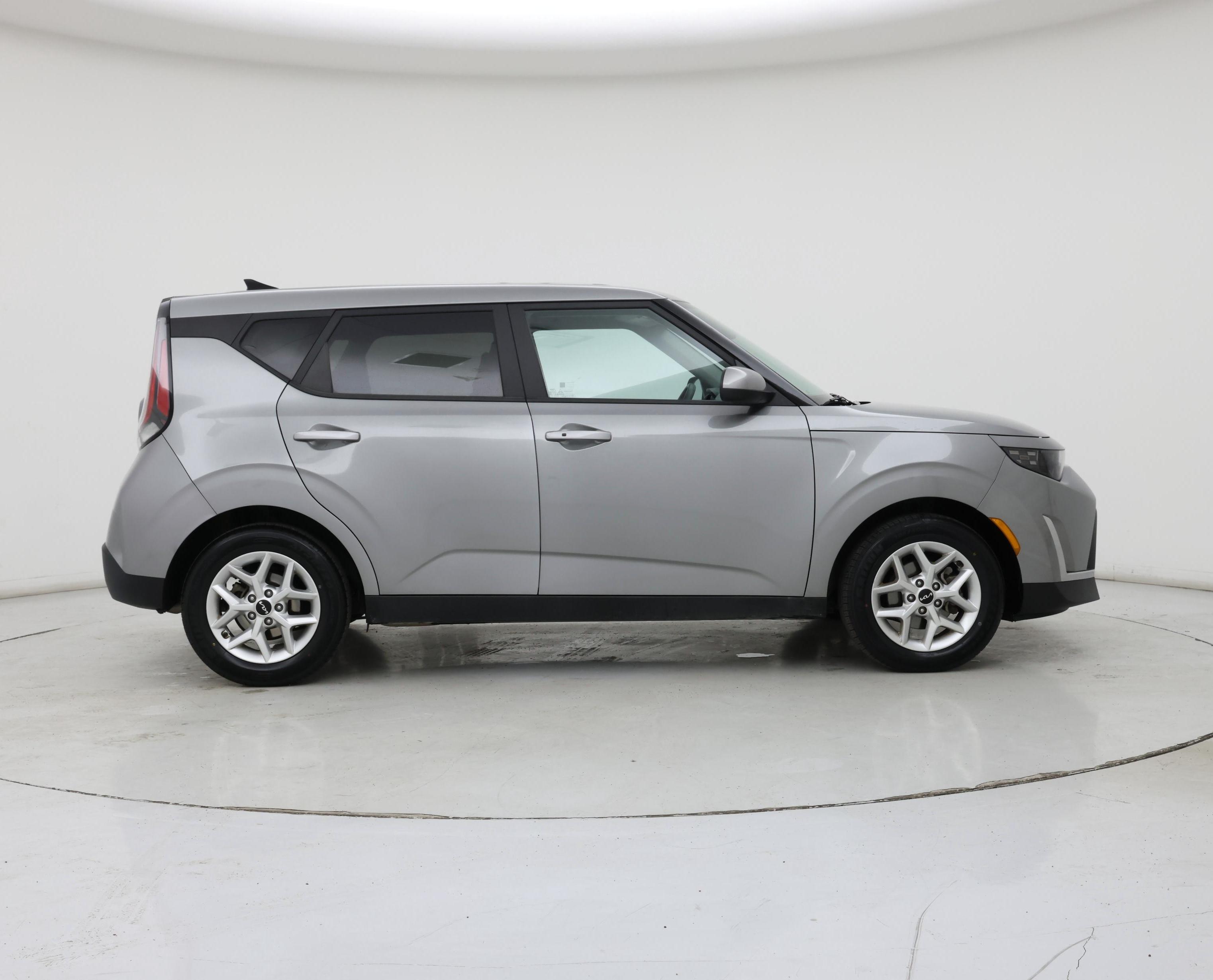 Thumbnail: 2023 Kia Soul - 7