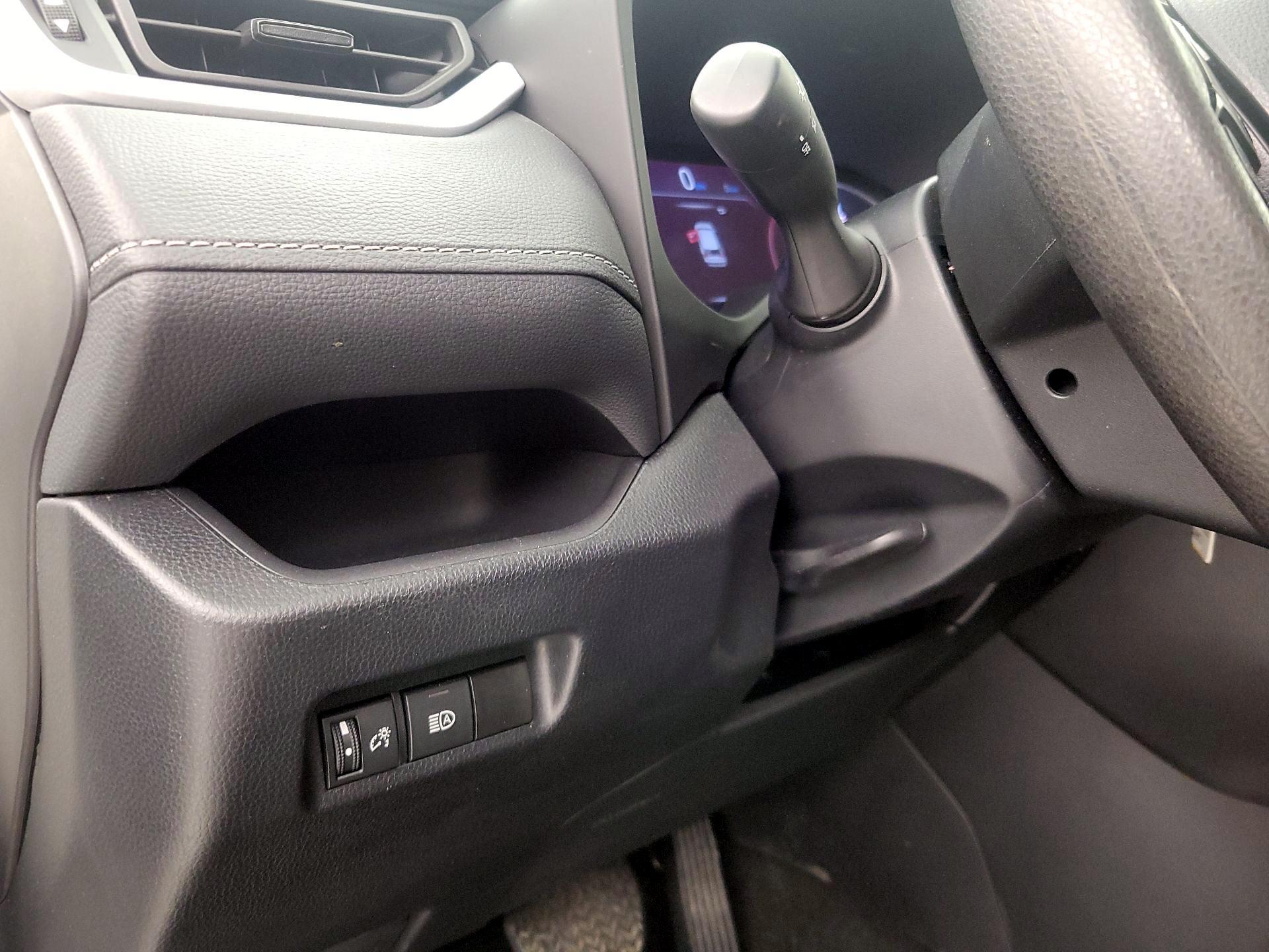 Thumbnail: 2024 Toyota RAV4 - 13