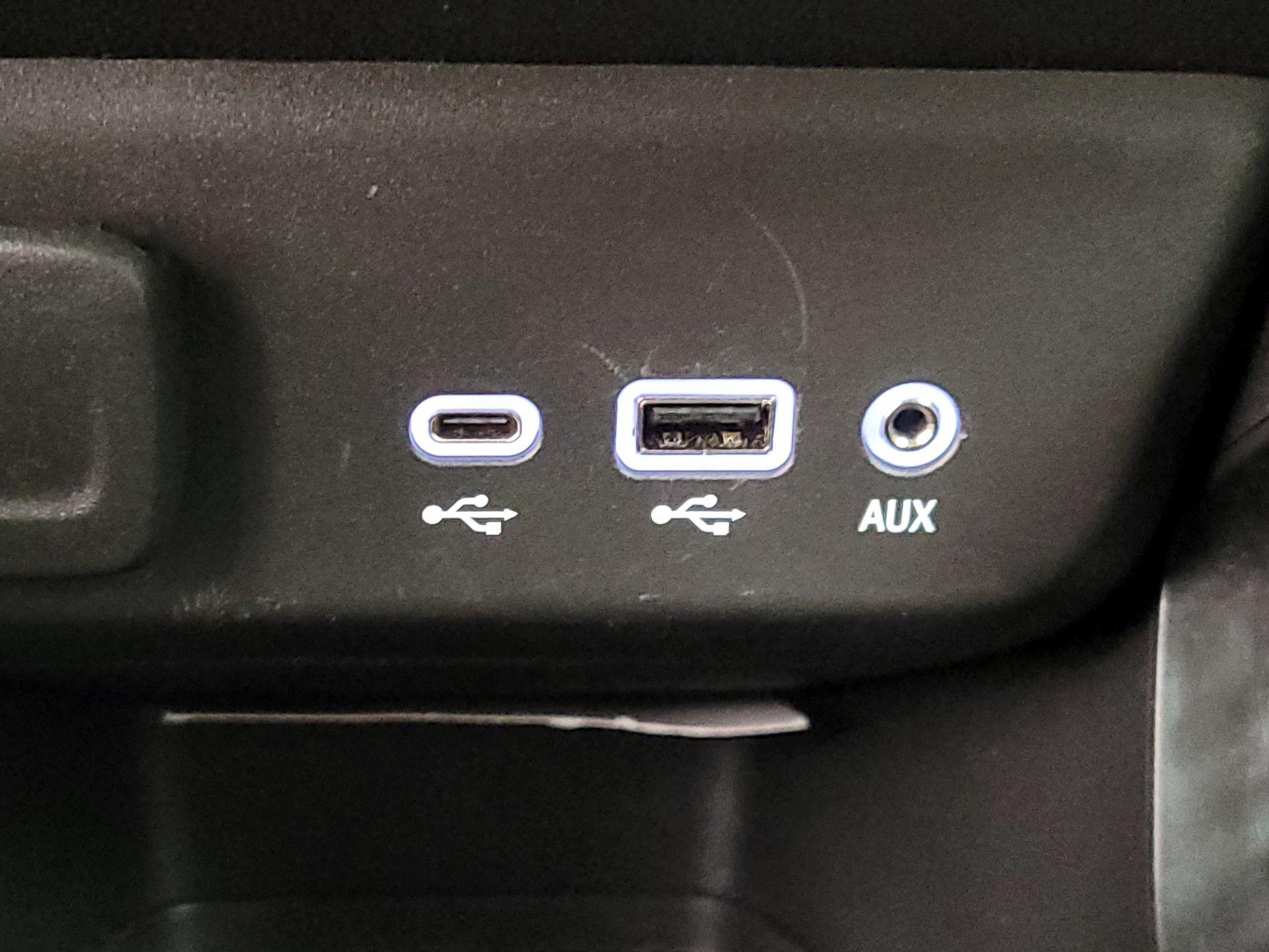 Thumbnail: 2023 Chevrolet TrailBlazer - 18