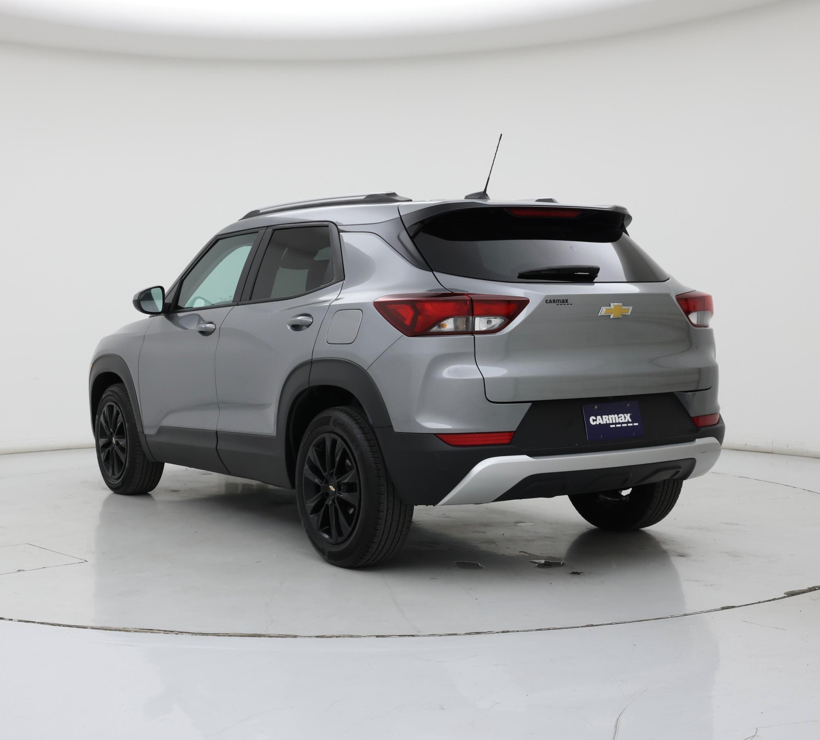 Thumbnail: 2023 Chevrolet TrailBlazer - 2