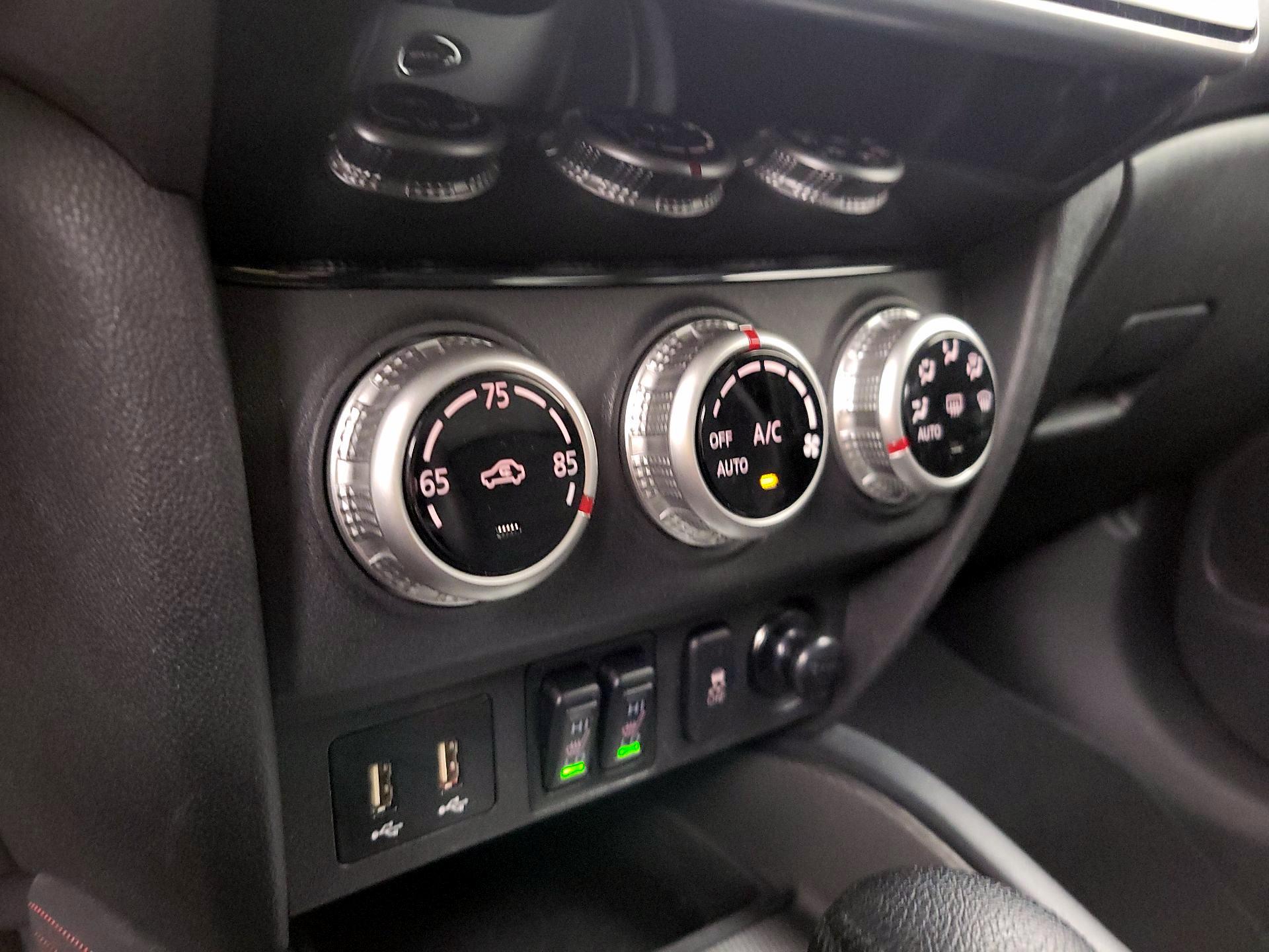 Thumbnail: 2024 Mitsubishi Outlander Sport - 16