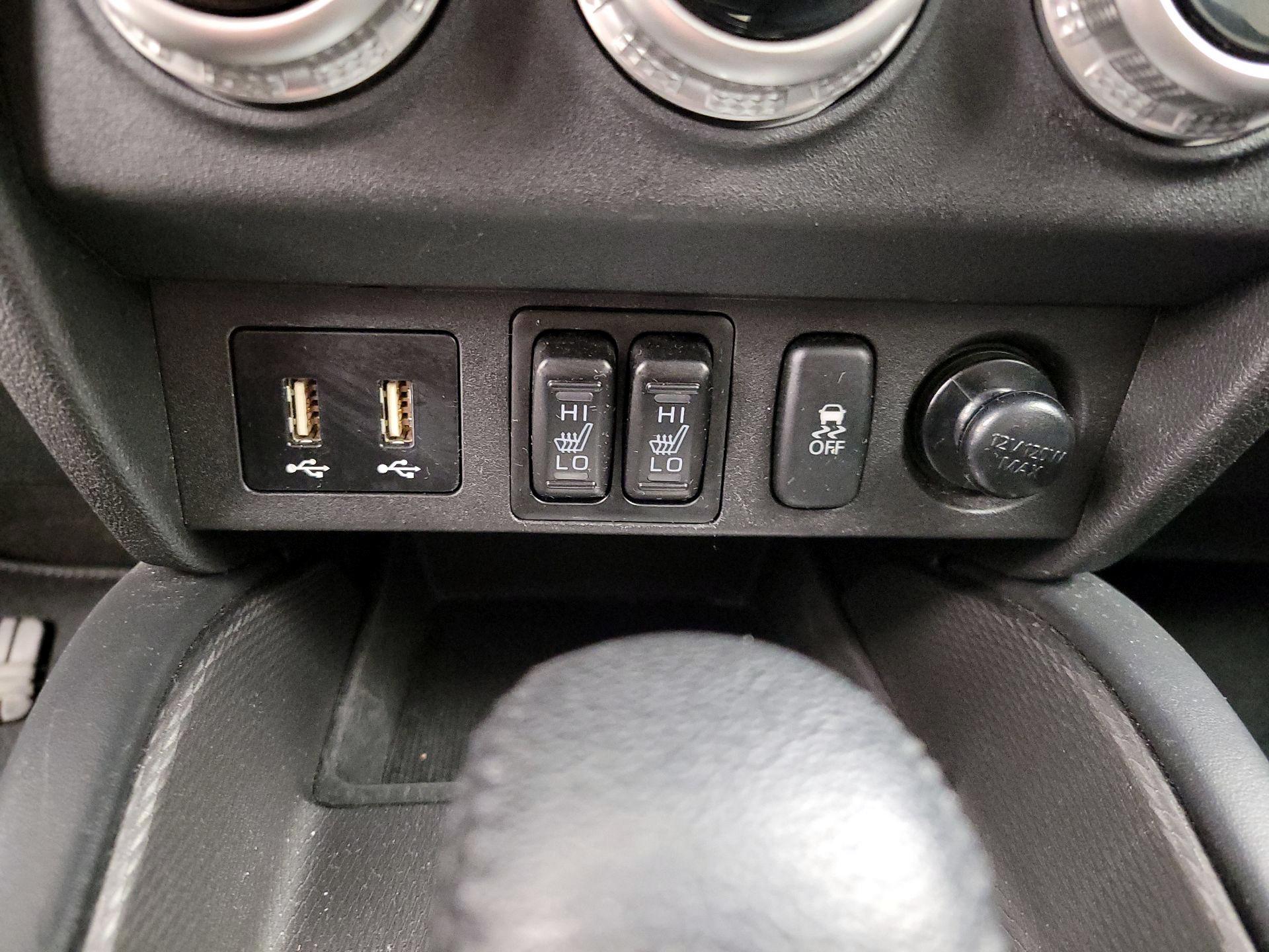 Thumbnail: 2024 Mitsubishi Outlander Sport - 18