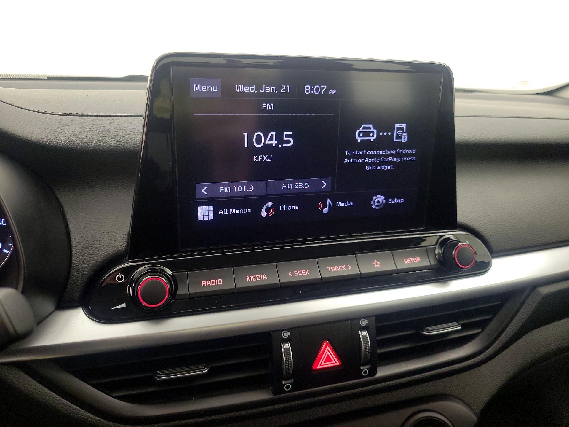 Thumbnail: 2024 Kia Forte - 15