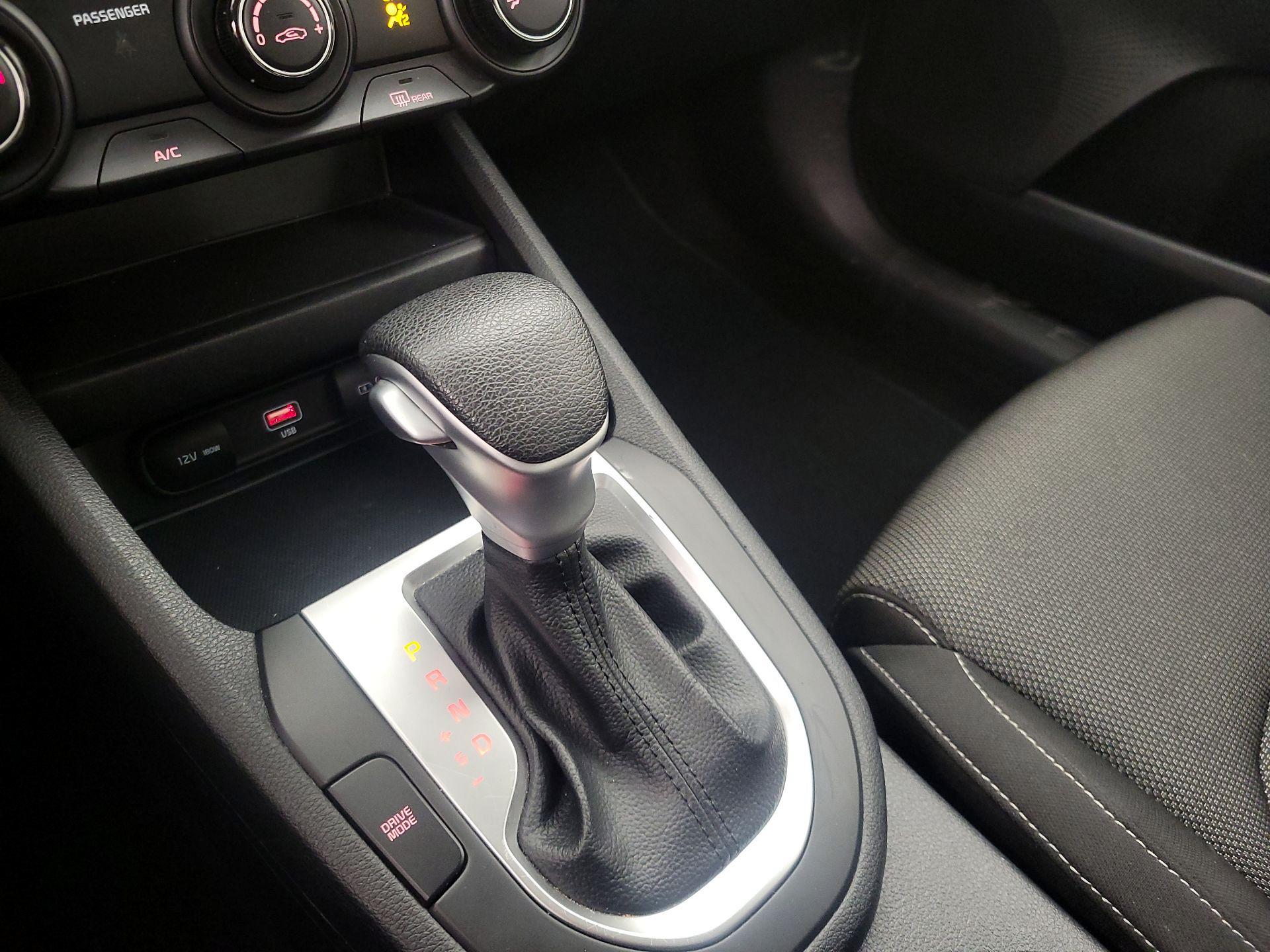 Thumbnail: 2024 Kia Forte - 17