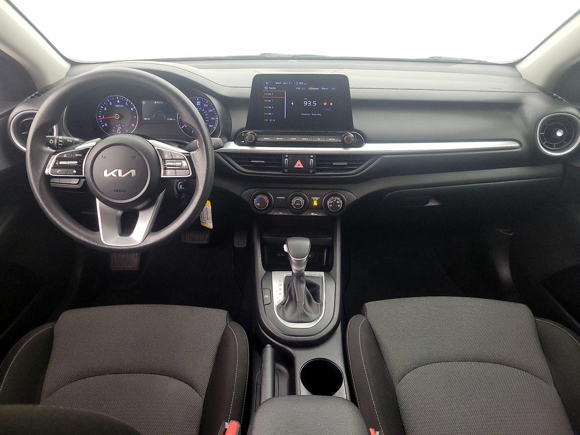 Thumbnail: 2024 Kia Forte - 9