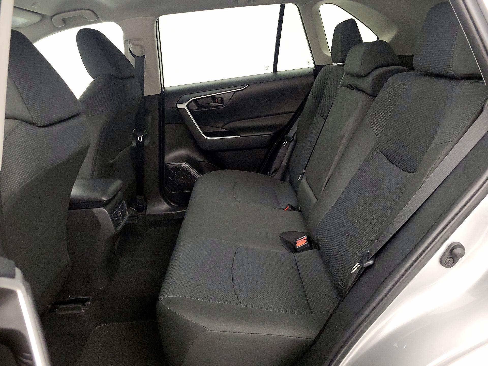 Thumbnail: 2025 Toyota RAV4 - 19