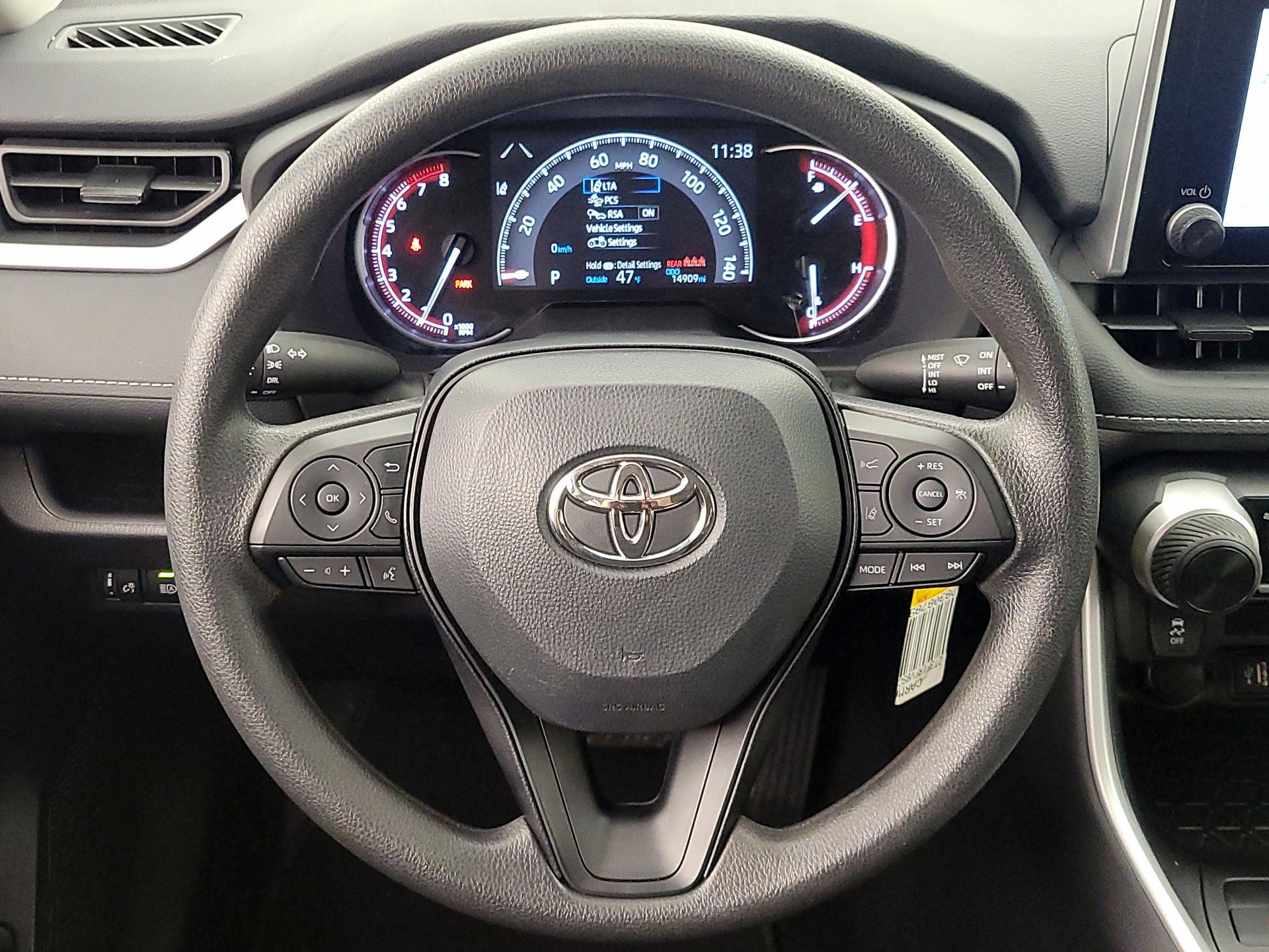 Thumbnail: 2025 Toyota RAV4 - 10